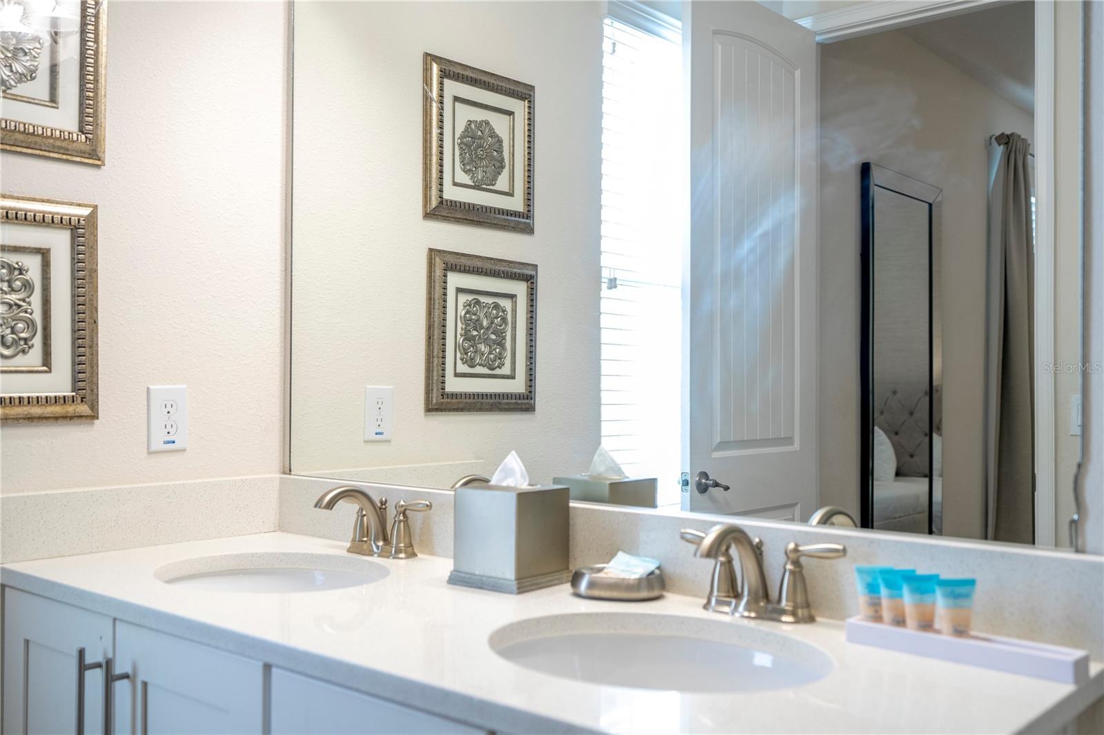 REUNION WEST PH 1 WEST & AMENT CTR RPLT - Residential