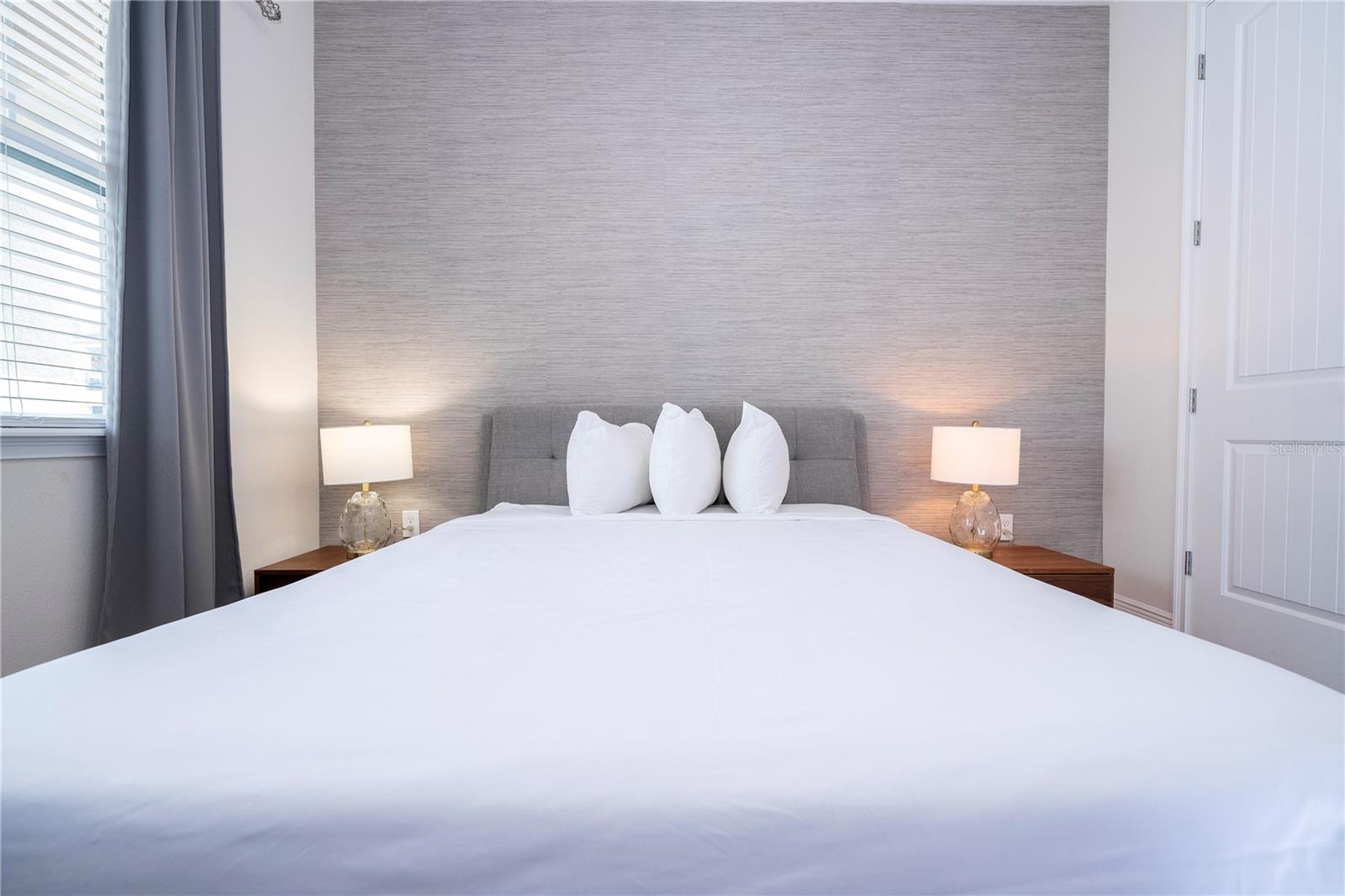 REUNION WEST PH 1 WEST & AMENT CTR RPLT - Residential