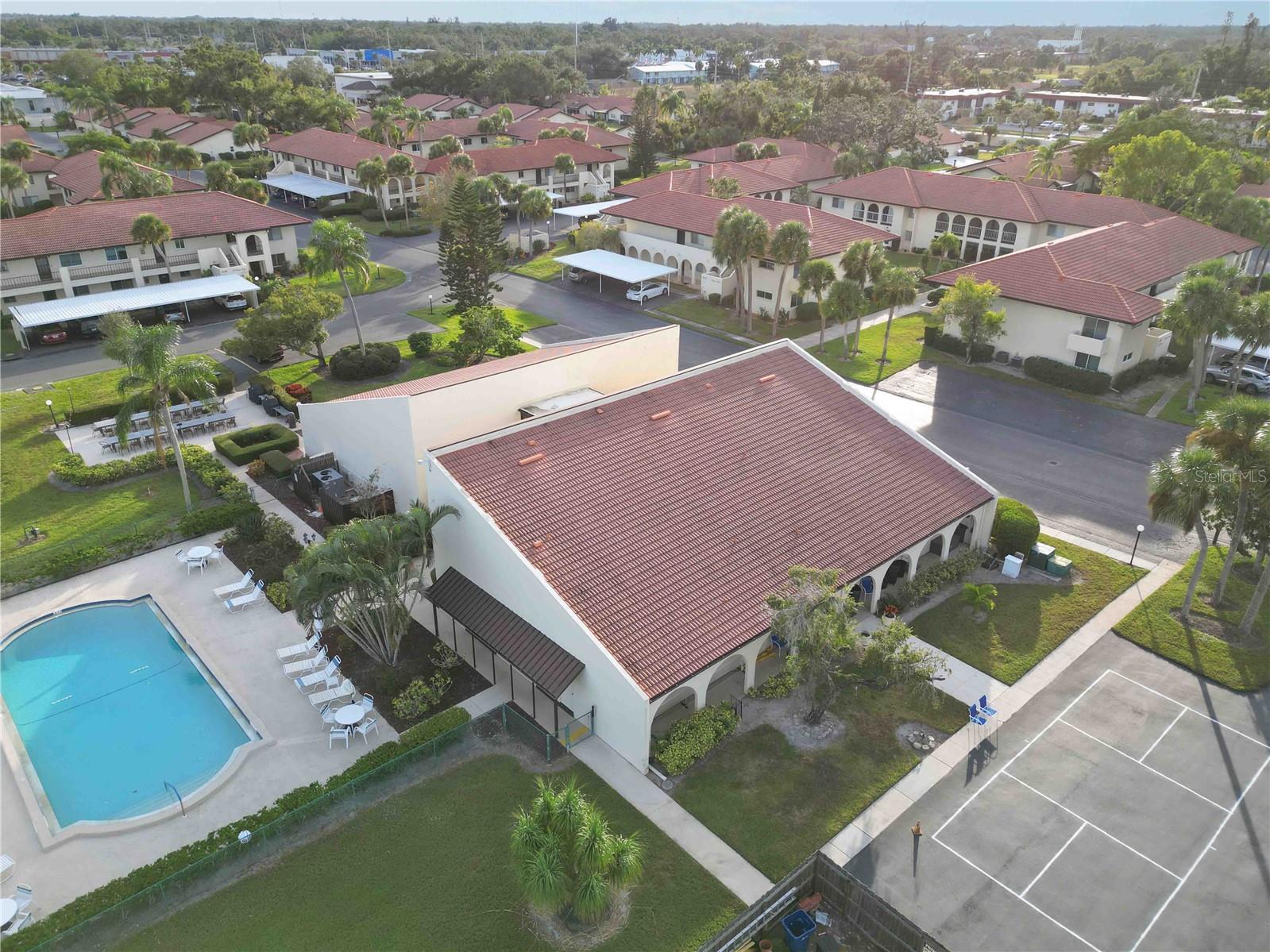 VILLAGE BROOKE SEC 3 - Residential