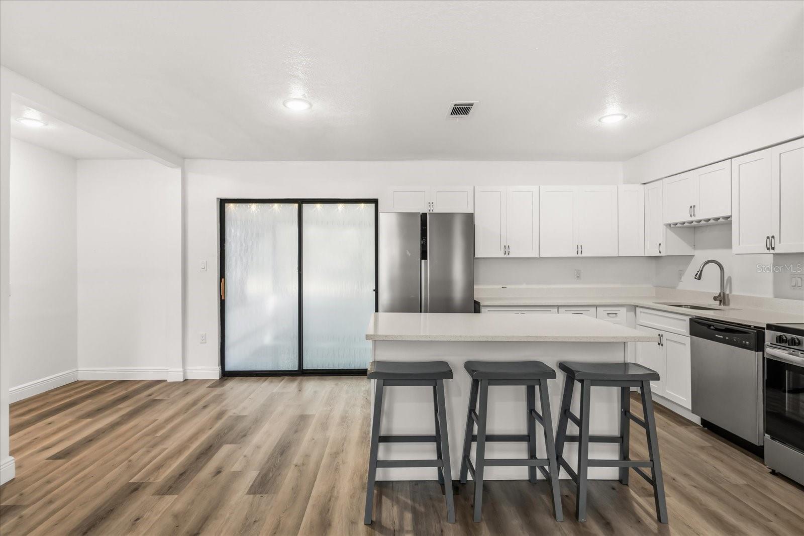 RAINBOW PARK UN 08 - Residential