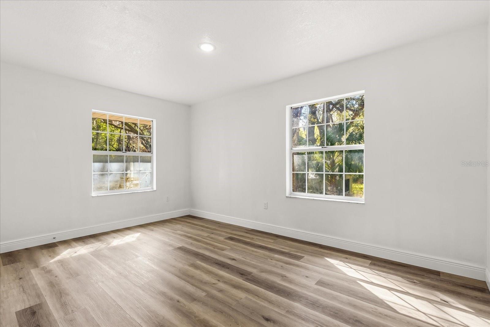 RAINBOW PARK UN 08 - Residential