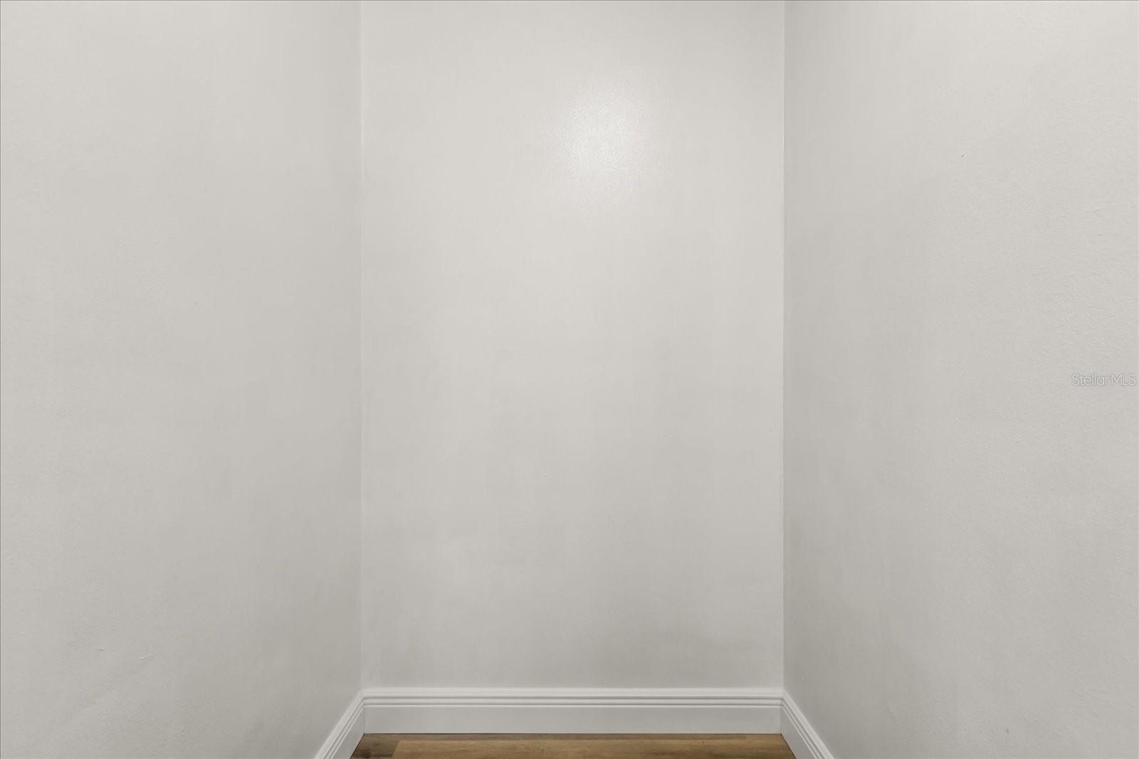 RAINBOW PARK UN 08 - Residential