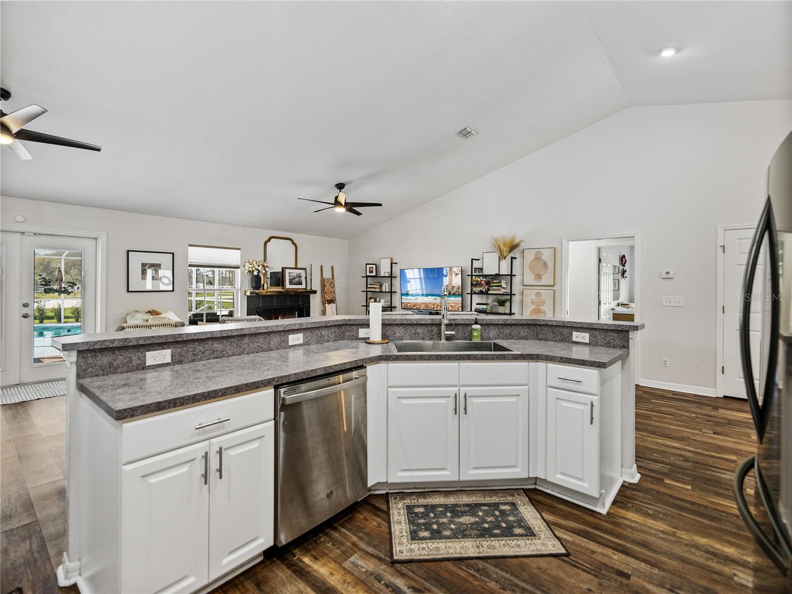 GREY FOX HOLLOW PH 02 - Residential