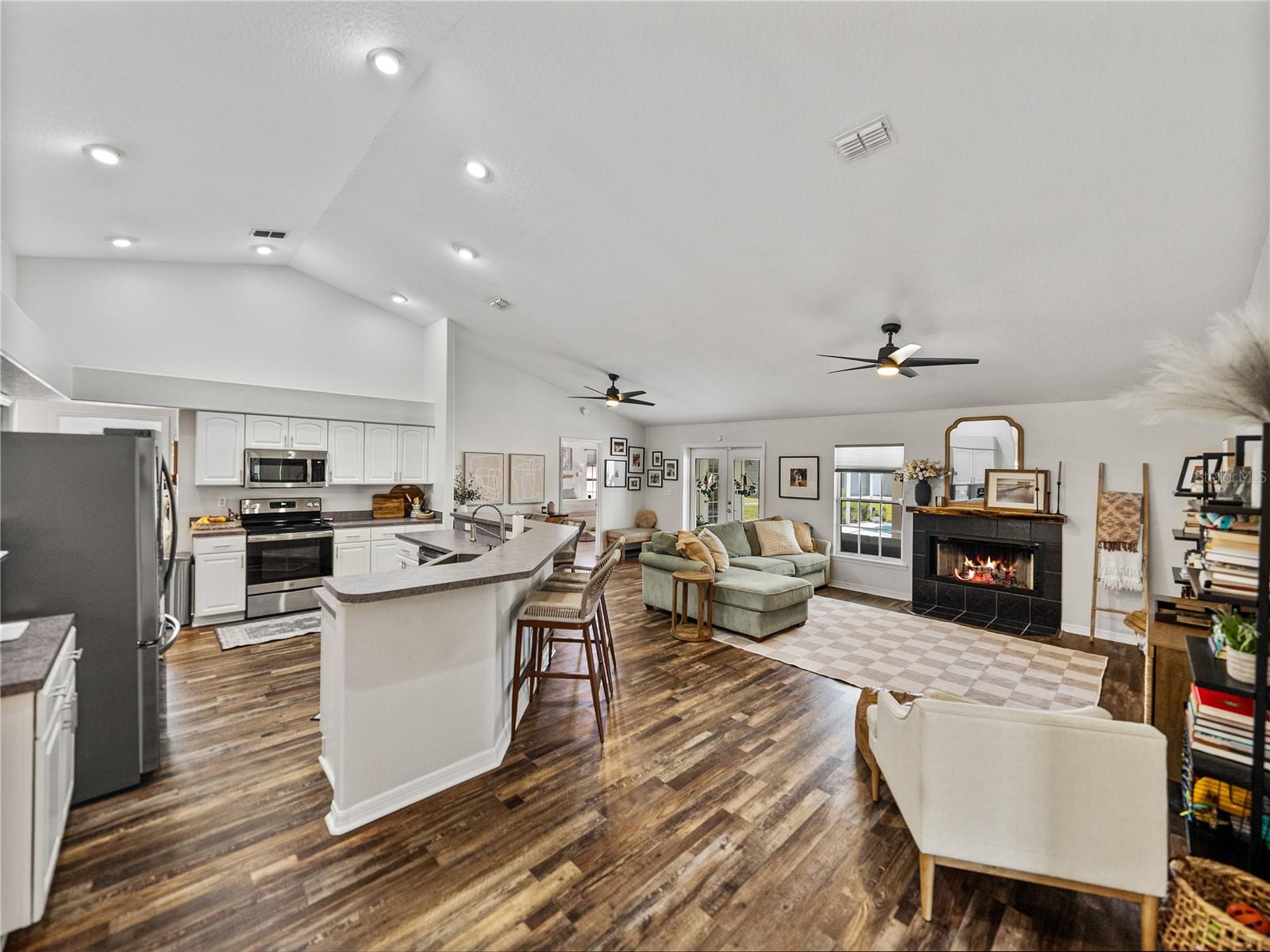 GREY FOX HOLLOW PH 02 - Residential