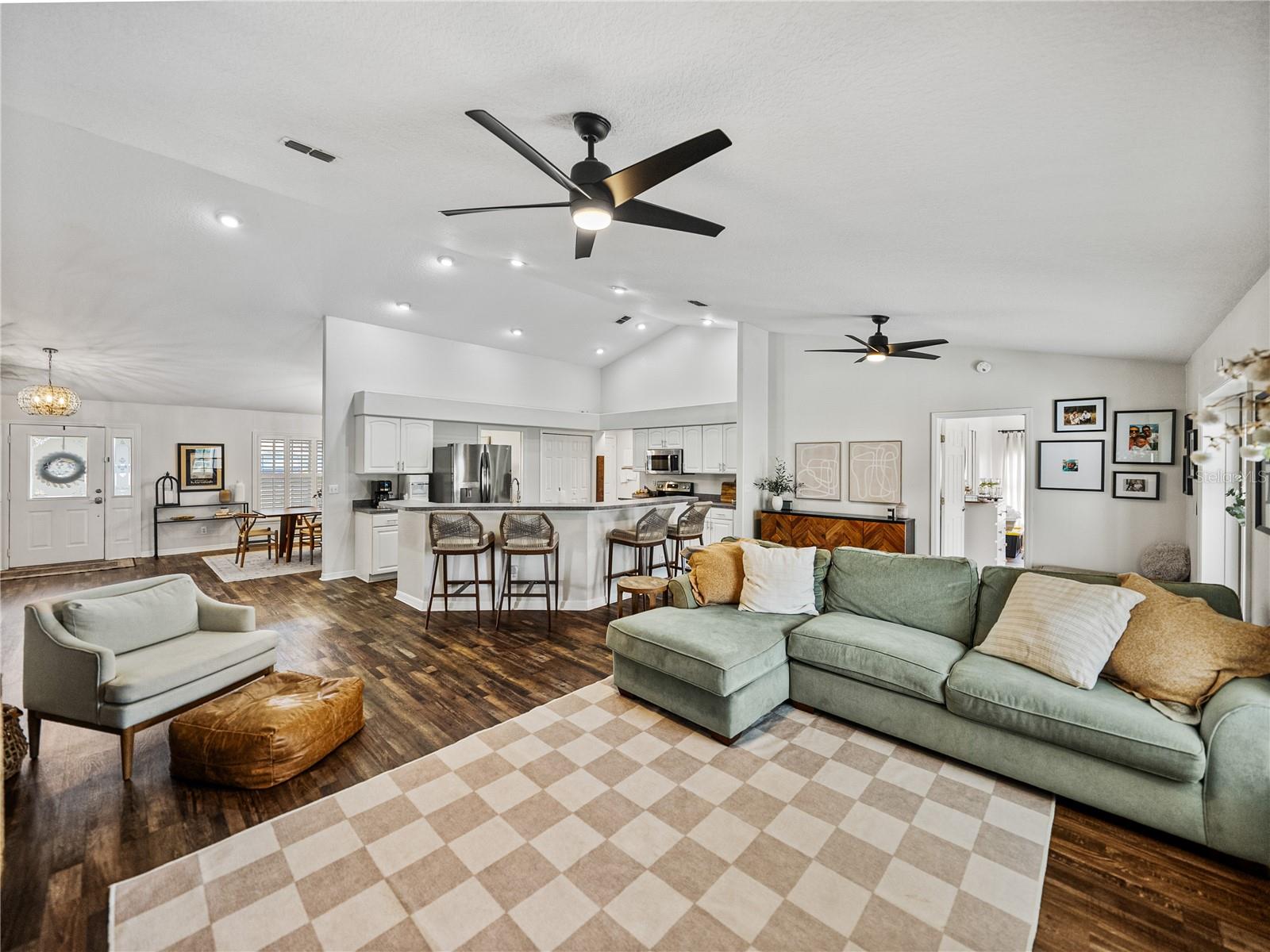 GREY FOX HOLLOW PH 02 - Residential