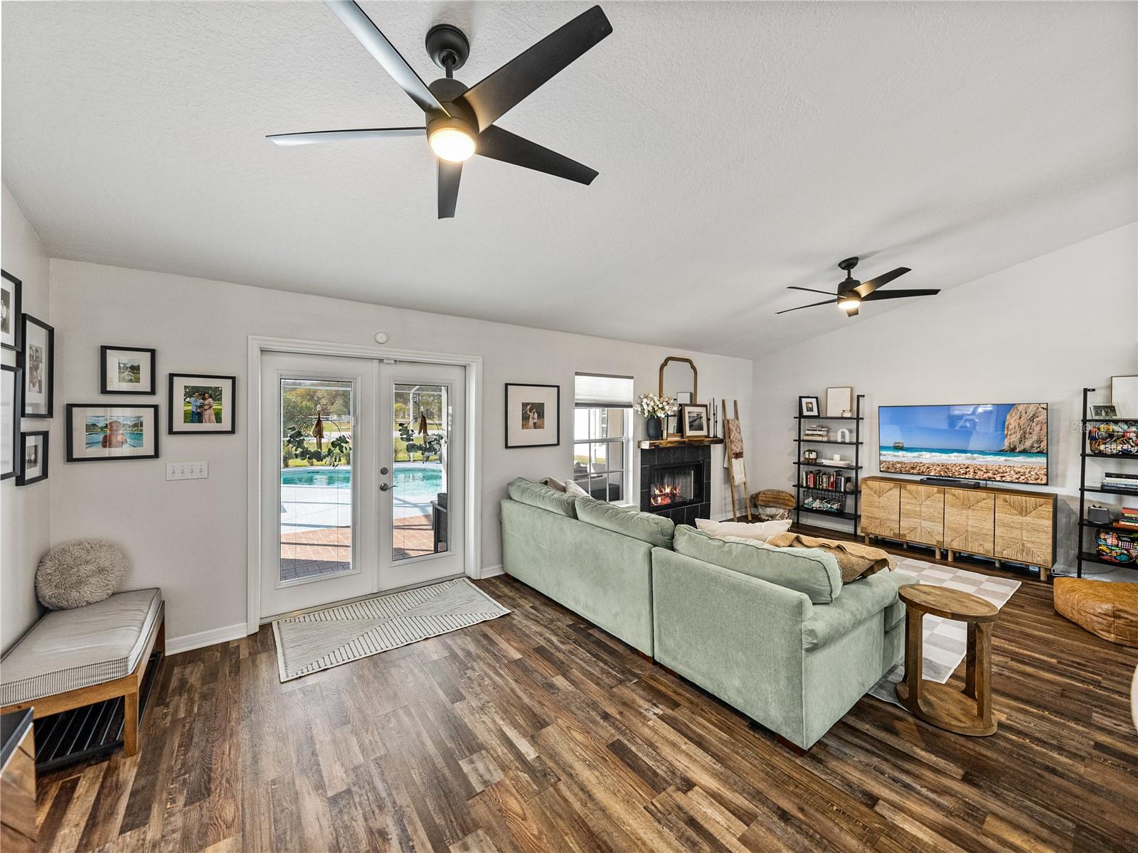 GREY FOX HOLLOW PH 02 - Residential