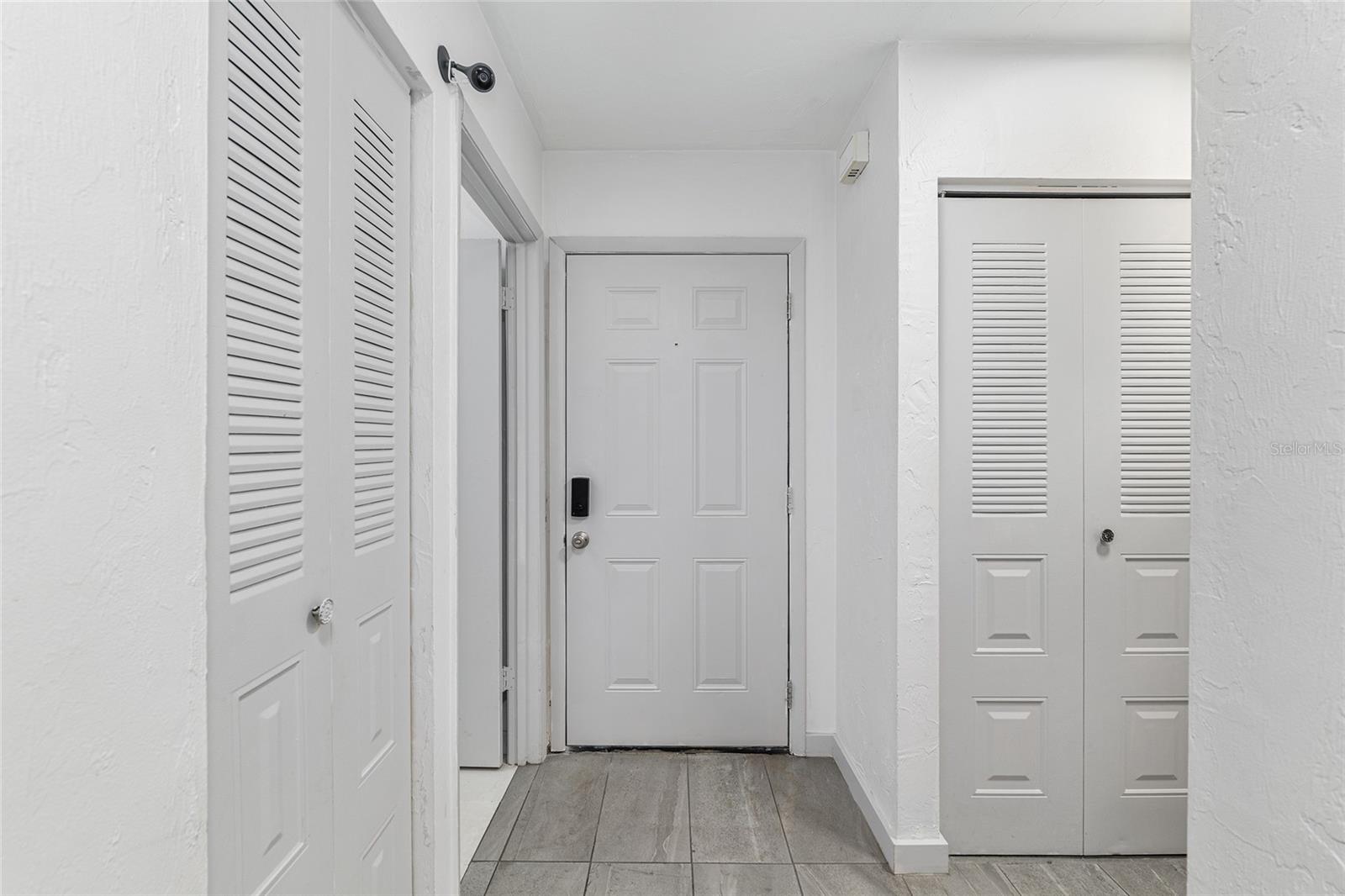 2735 SW 35TH PLACE 1905
