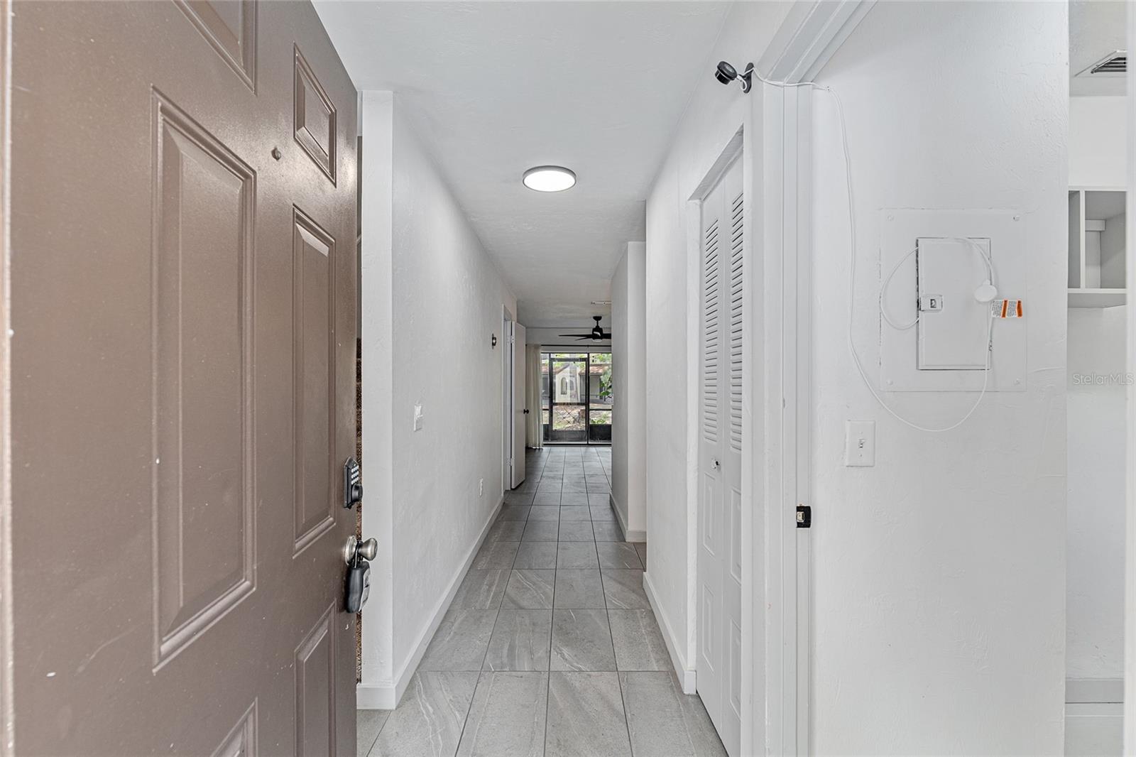 2735 SW 35TH PLACE 1905