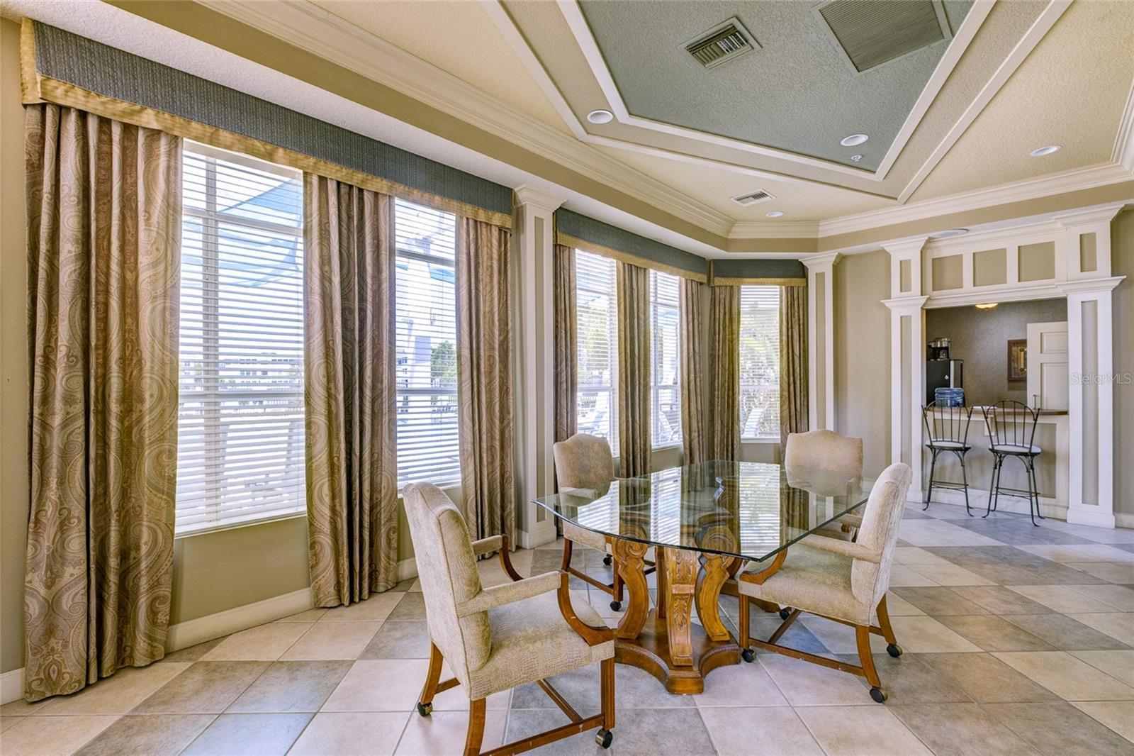 THE PALMS OF CORTEZ - Residential