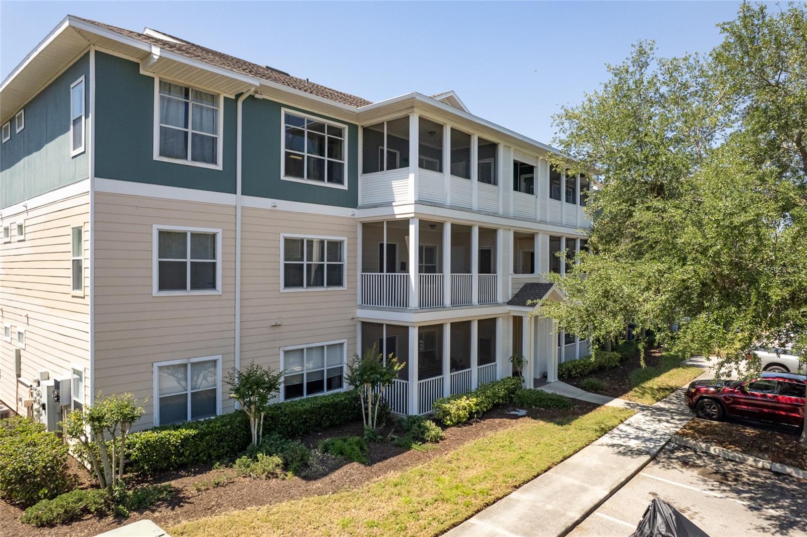 THE PALMS OF CORTEZ - Residential