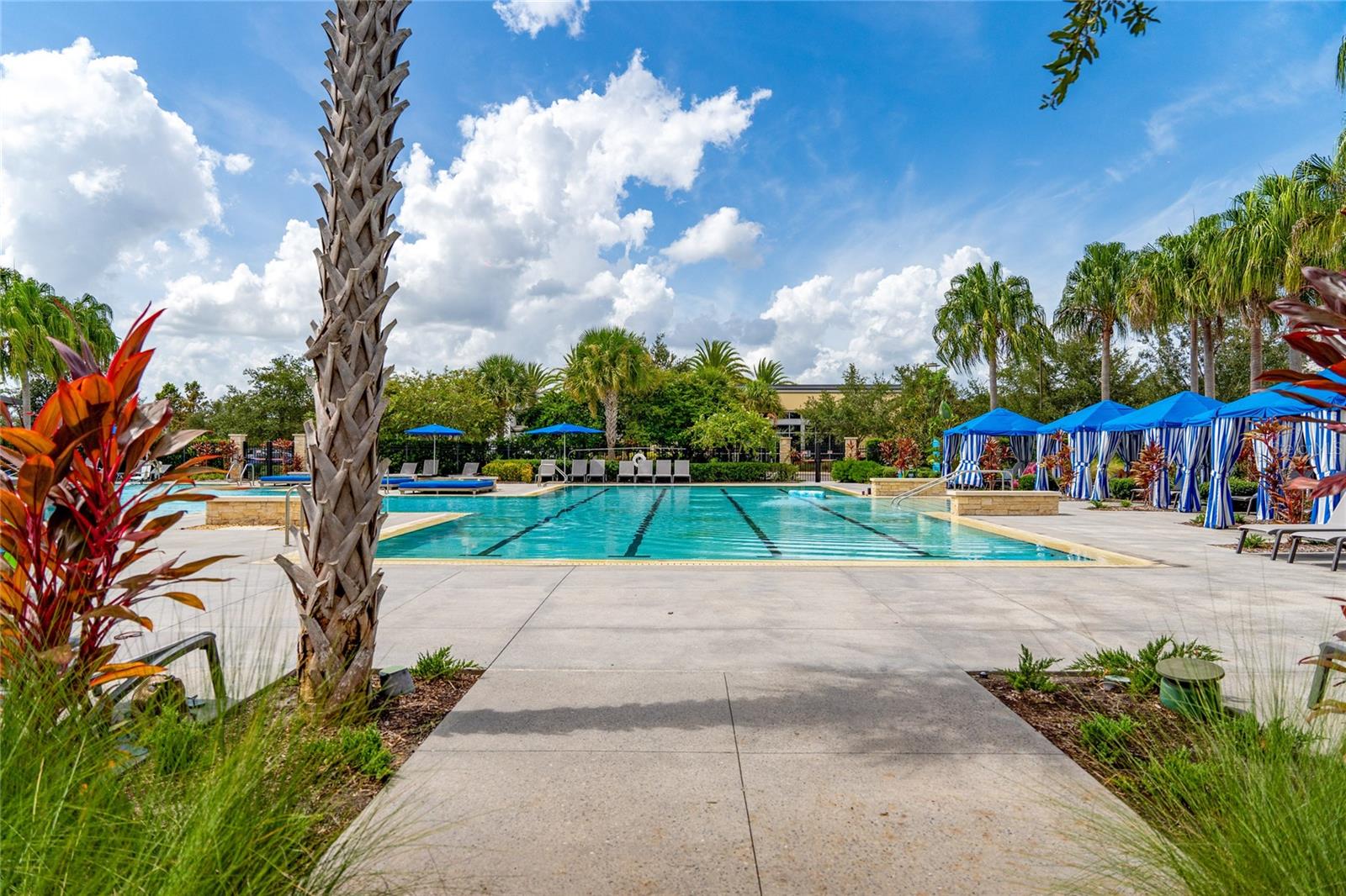 LAUREATE PARK NBRHD CENTER PH 3 - Residential