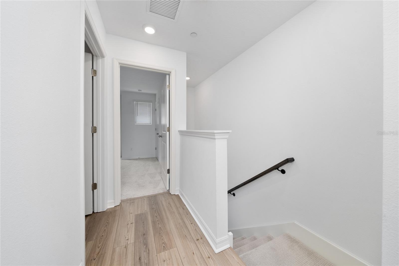 LAUREATE PARK NBRHD CENTER PH 3 - Residential