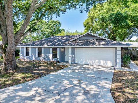 Single Family Residence in LAKELAND FL 5926 NORTH FORK COURT.jpg