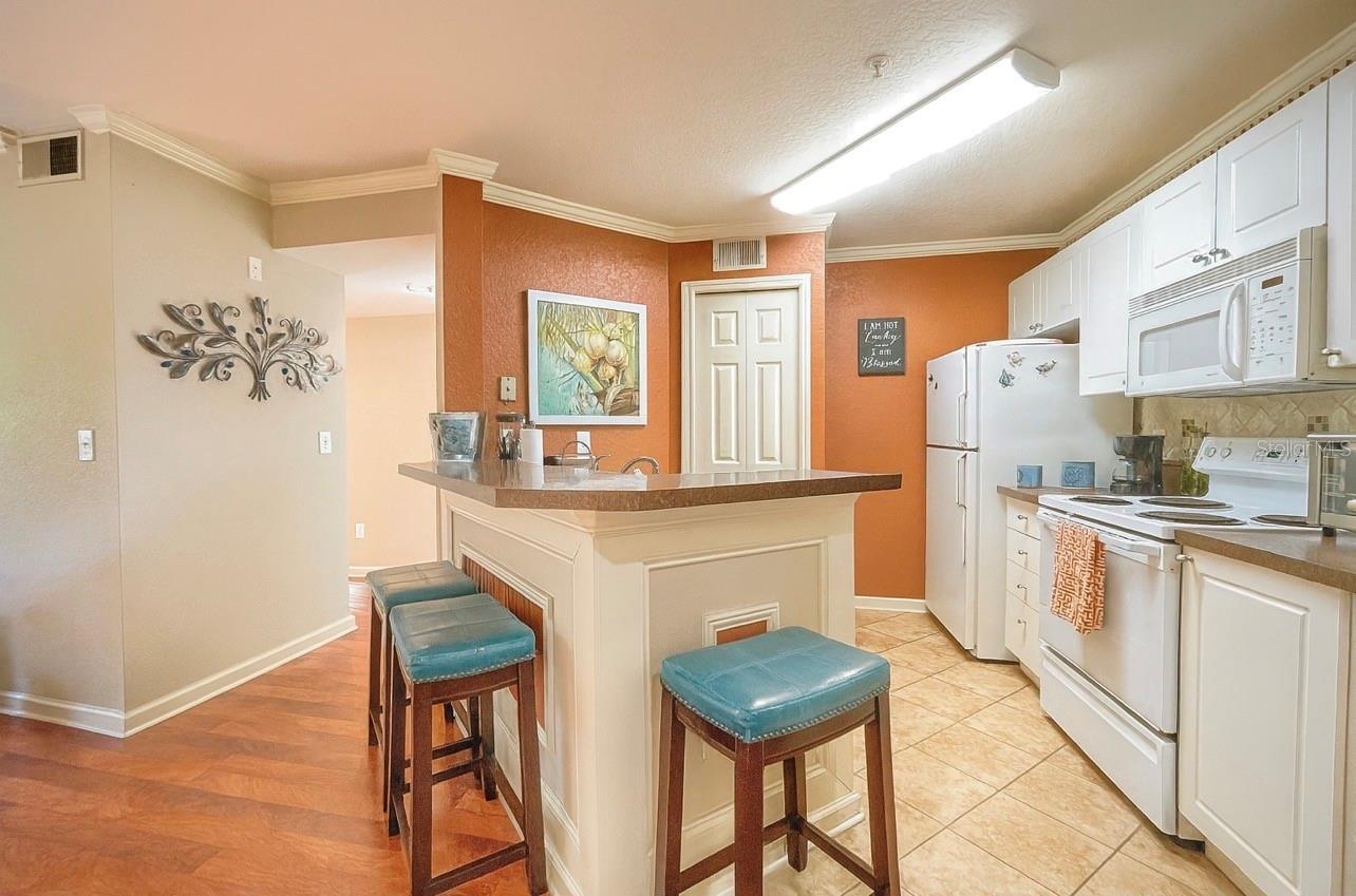 LAKEVIEW AT CALUSA TRACE - Residential Lease