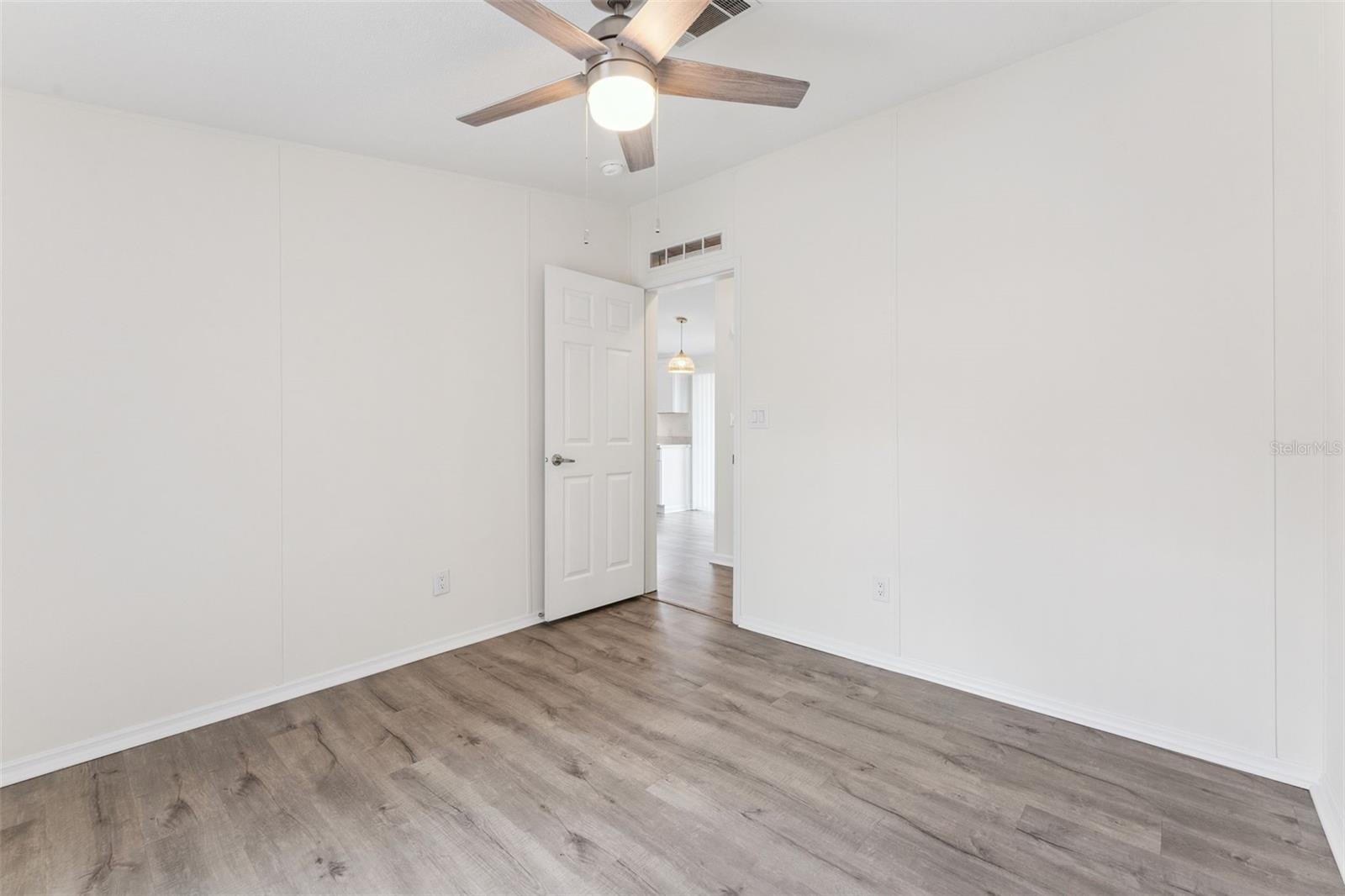 SOUTH WATERFRONT PARK - Residential