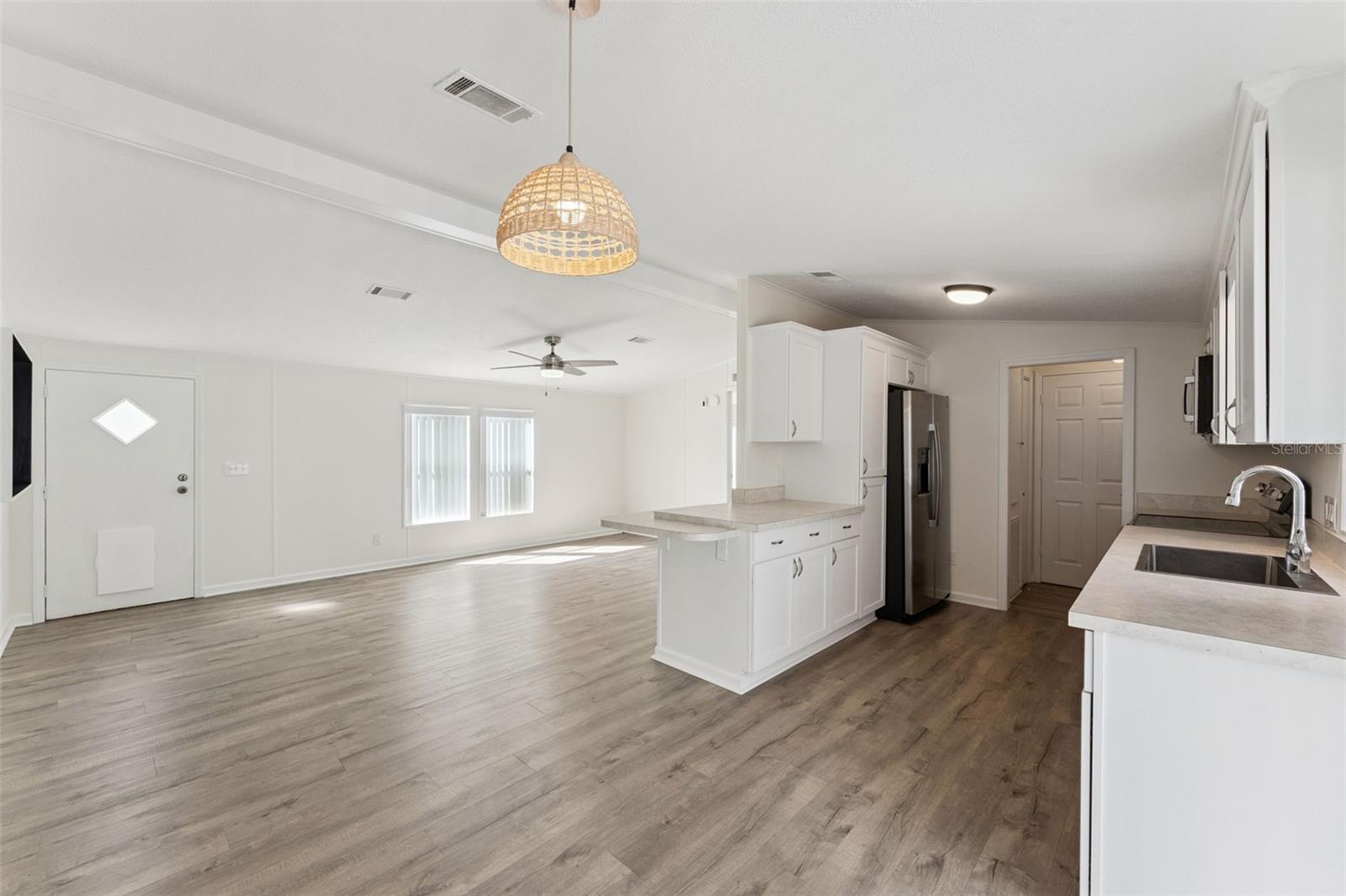 SOUTH WATERFRONT PARK - Residential