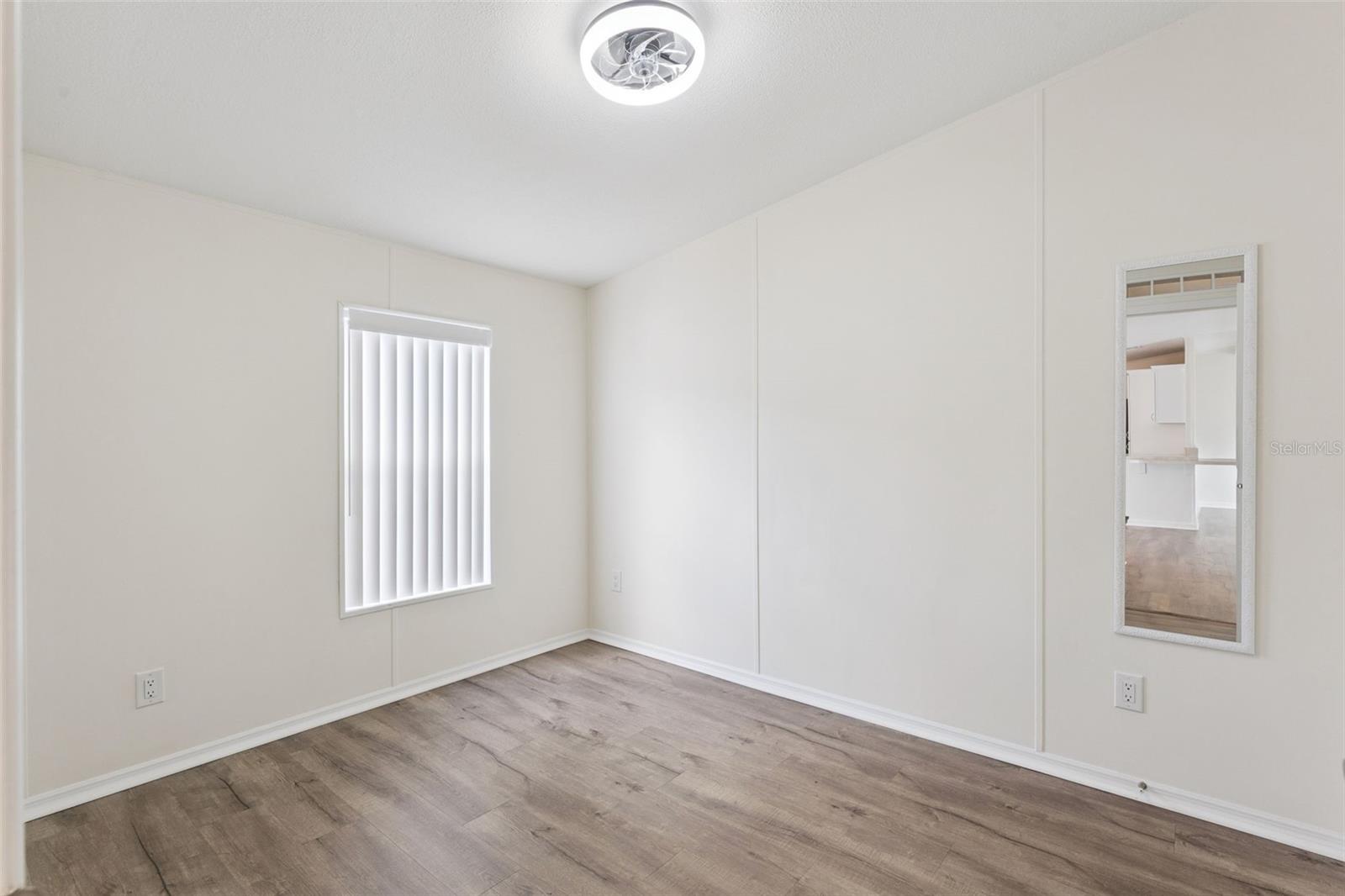 SOUTH WATERFRONT PARK - Residential