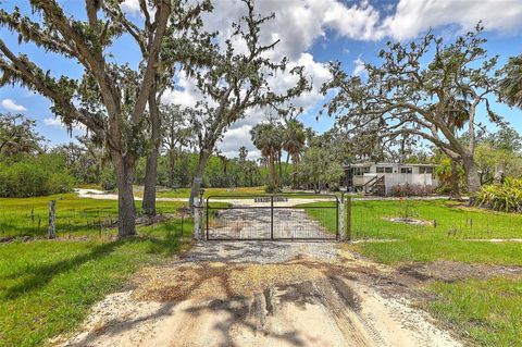 Photo of 5192 Cabo Court, Bradenton, FL 34208 (MLS # A4655065)