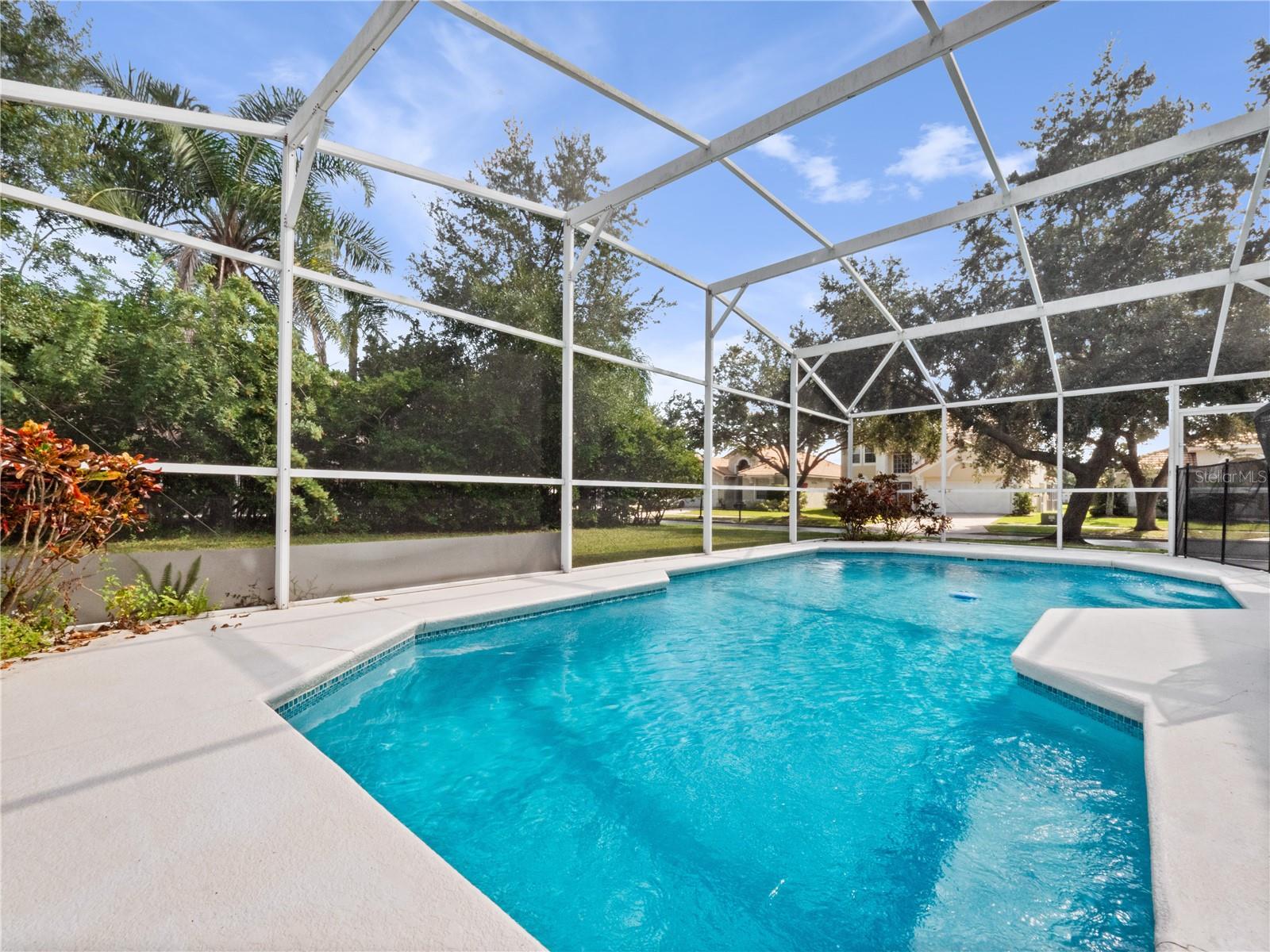 LANDSBROOK TERRACE - Residential Lease