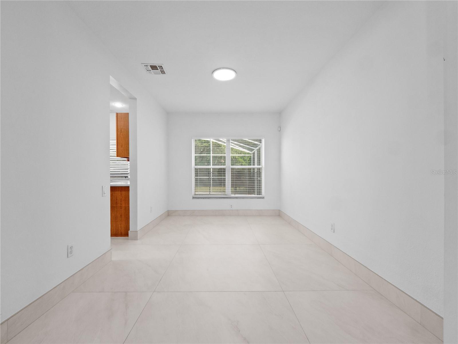 LANDSBROOK TERRACE - Residential Lease