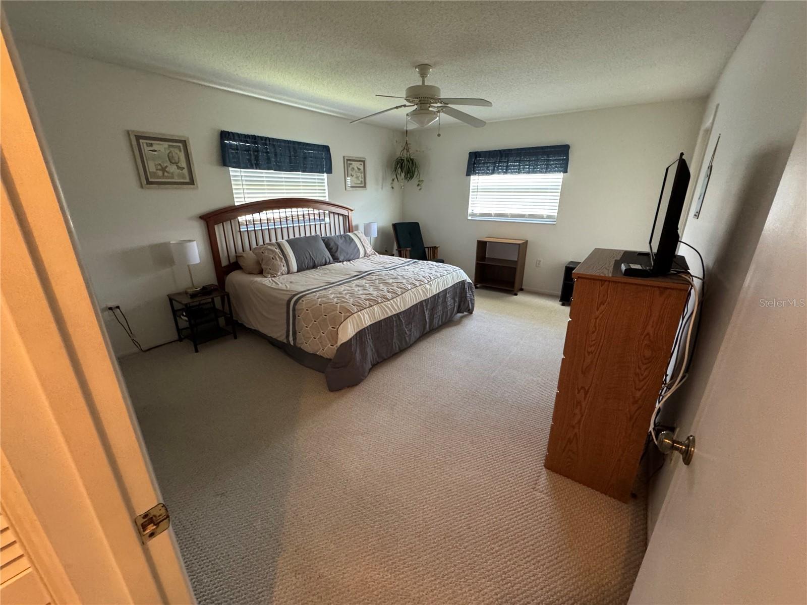 MISSION LAKES - Residential Lease