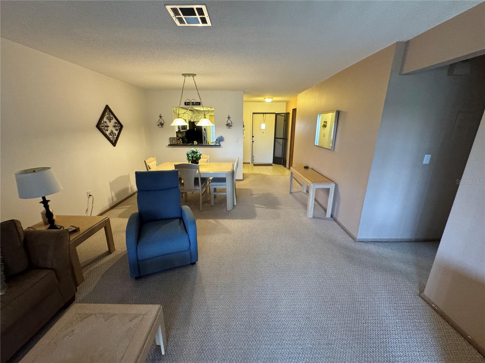 MISSION LAKES - Residential Lease