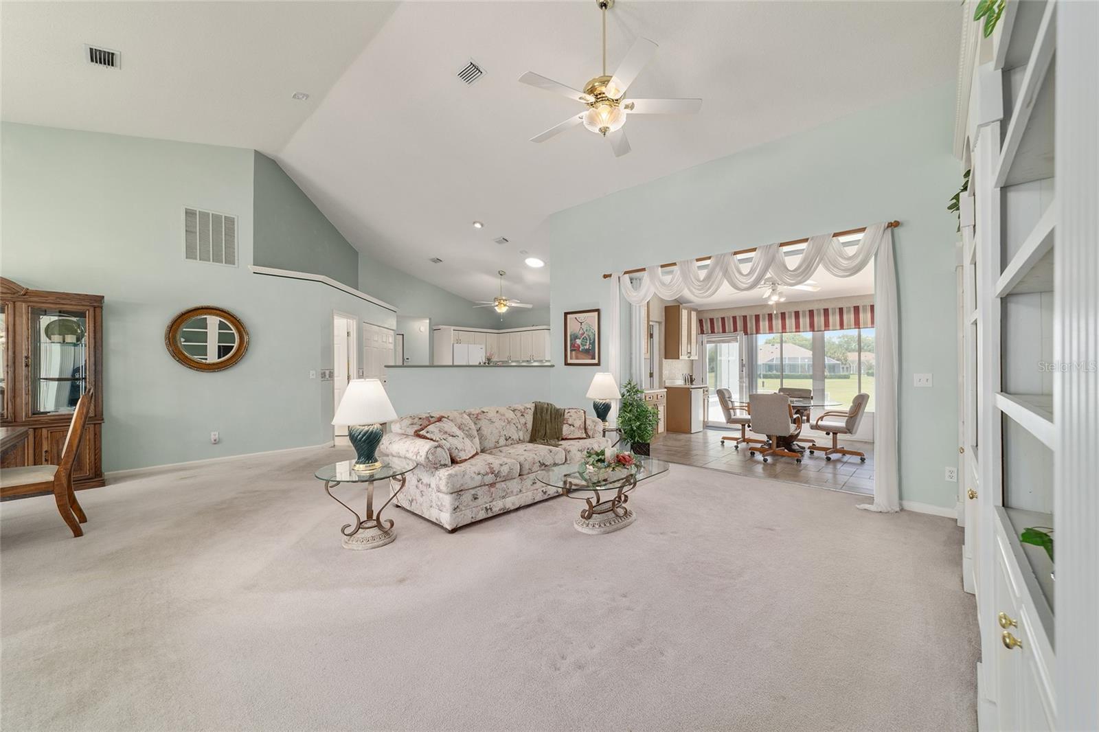OCALA PALMS UN 04 - Residential