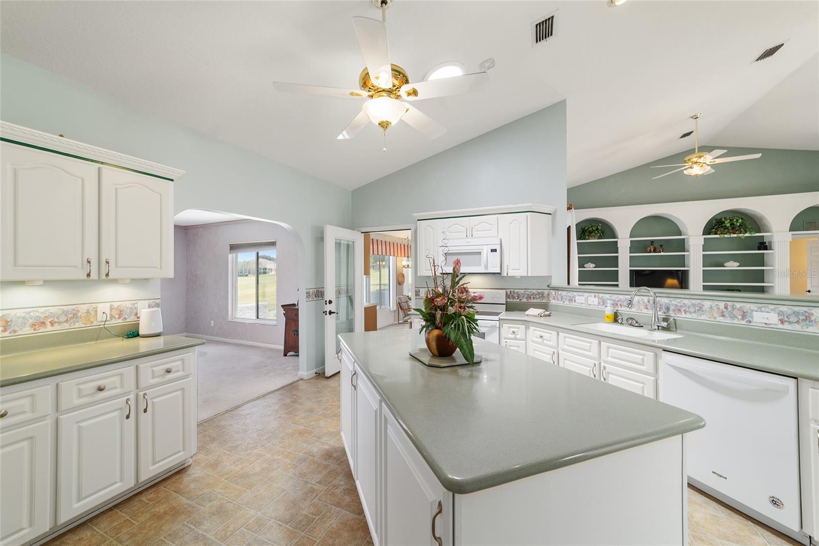 OCALA PALMS UN 04 - Residential
