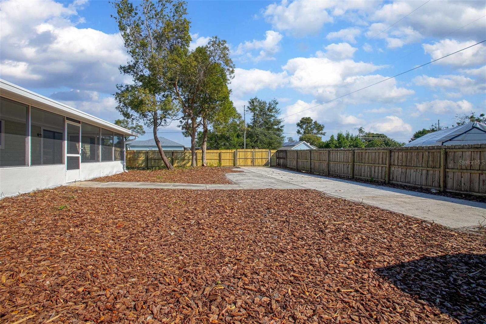 DELTONA LAKES UNIT 65 - Residential