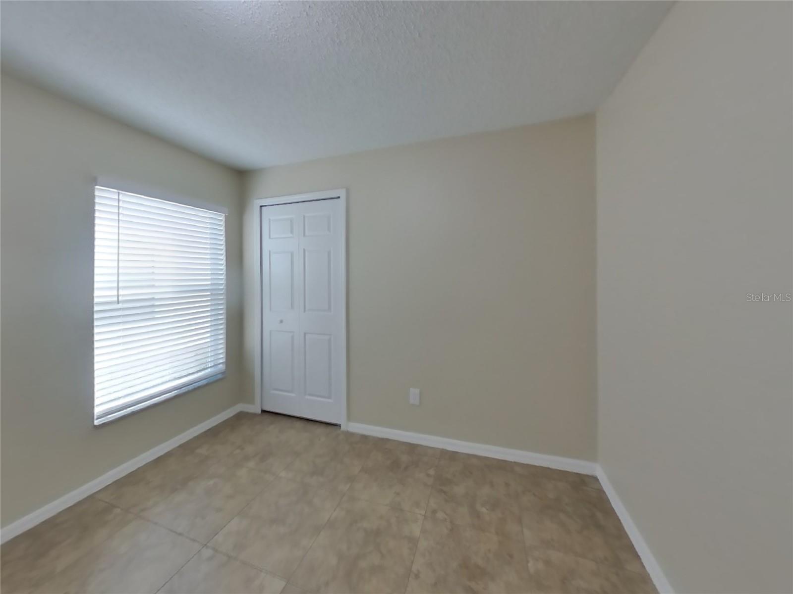 SOUTH POINTE PH 1A 1B - Residential Lease