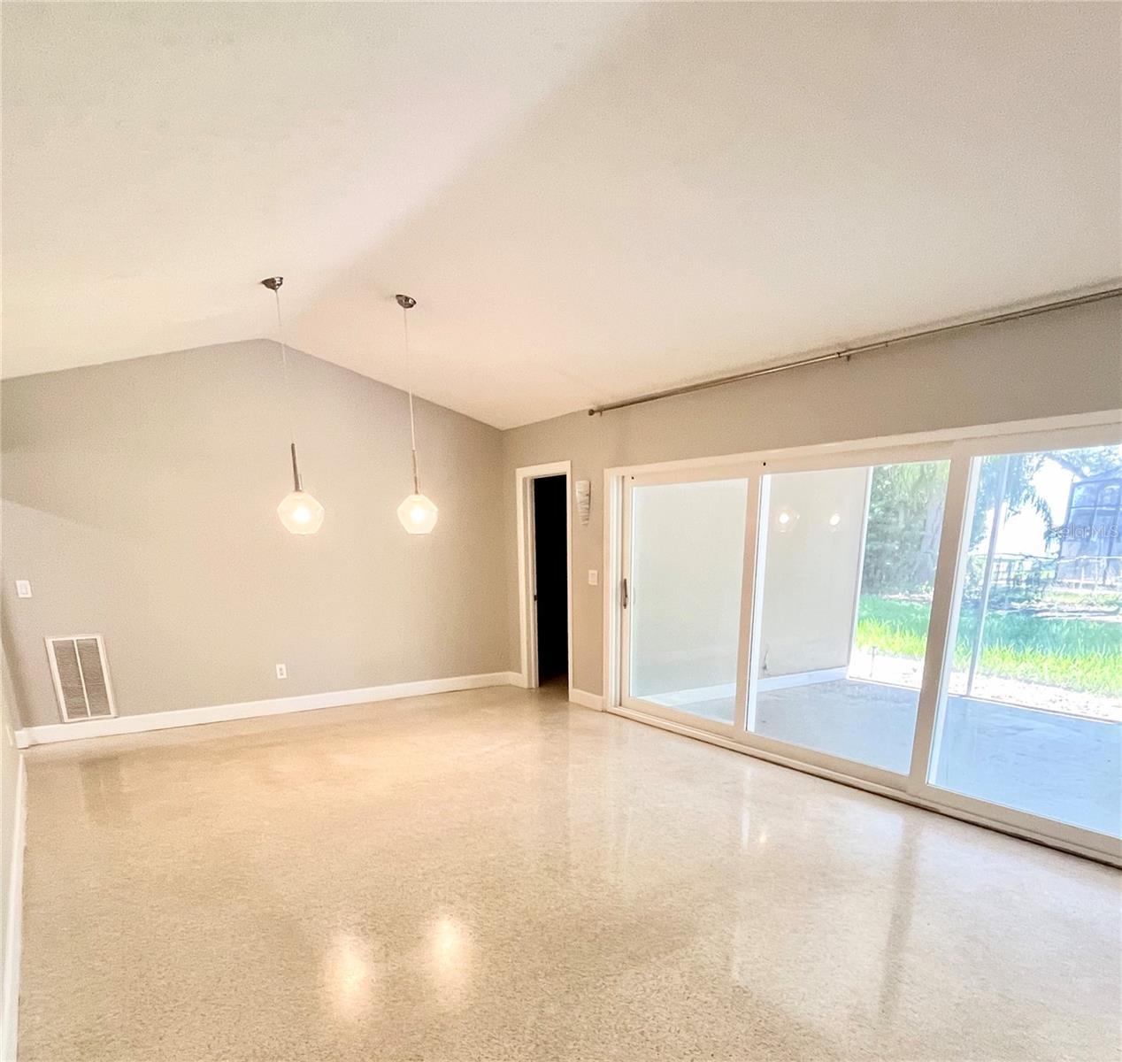 WASHINGTON-BRENNAN SUB - Residential Lease