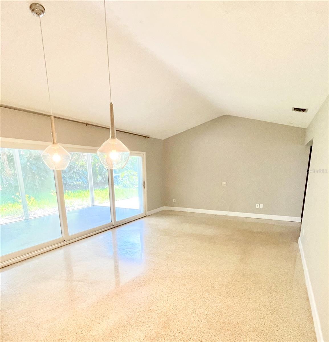 WASHINGTON-BRENNAN SUB - Residential Lease