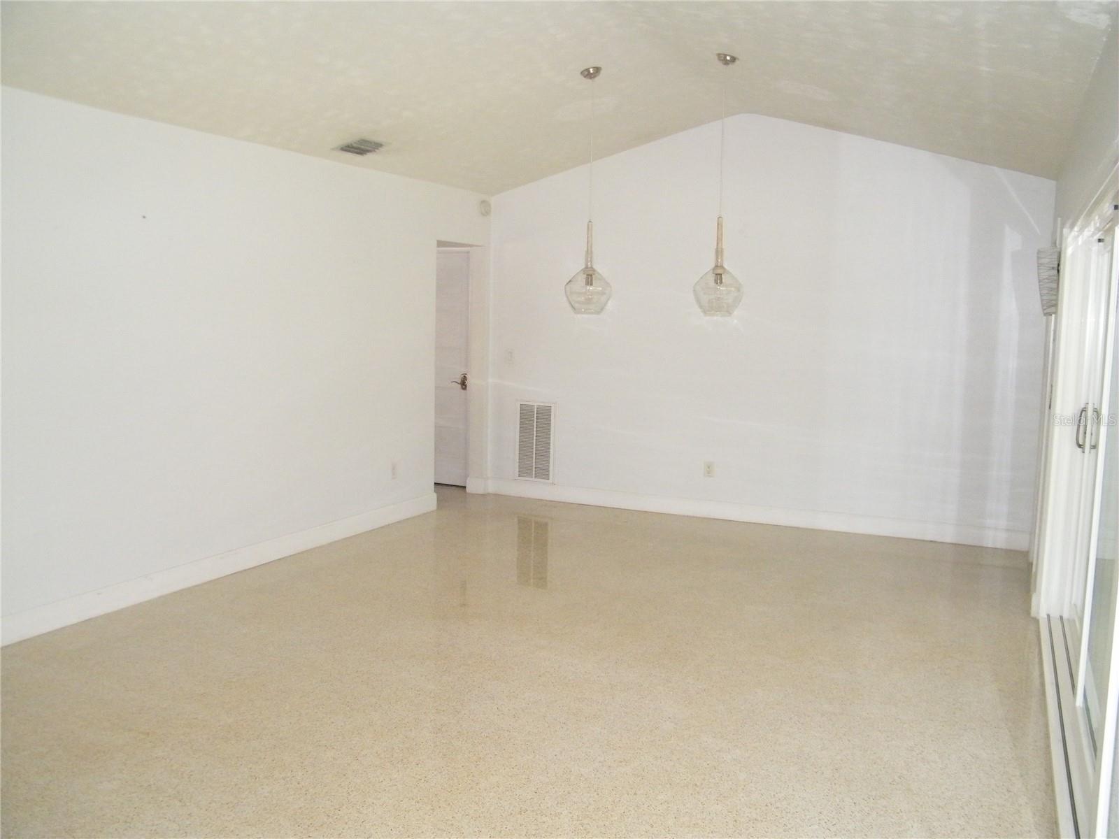 WASHINGTON-BRENNAN SUB - Residential Lease