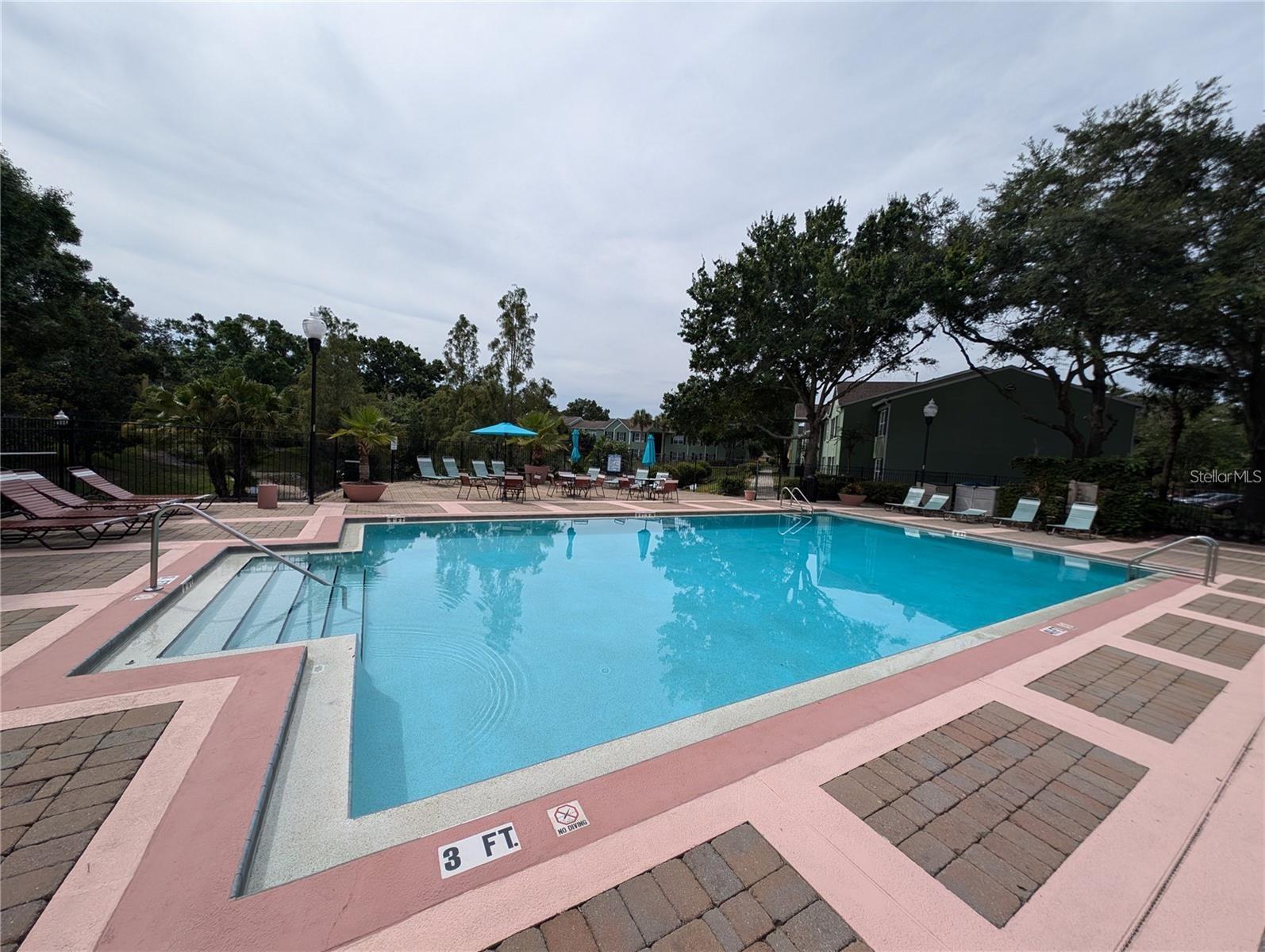 MIRIADA CONDO - Residential