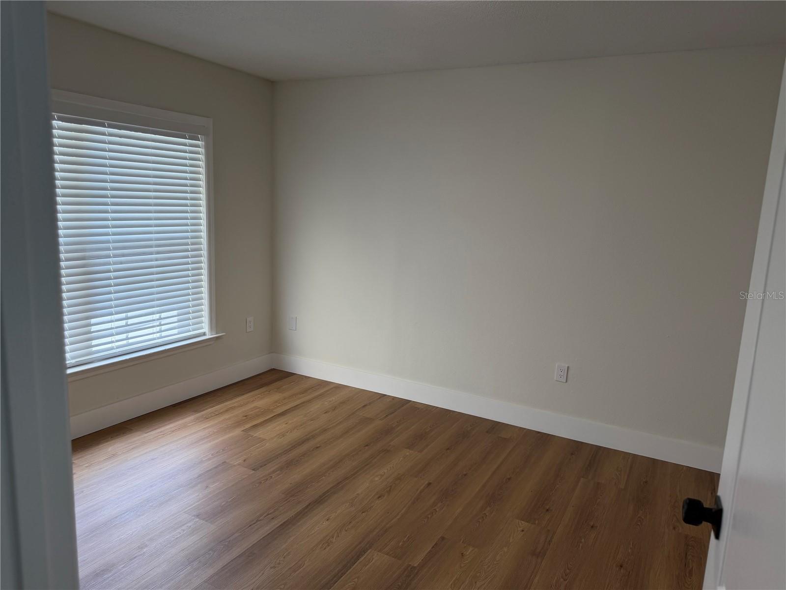 MIRIADA CONDO - Residential