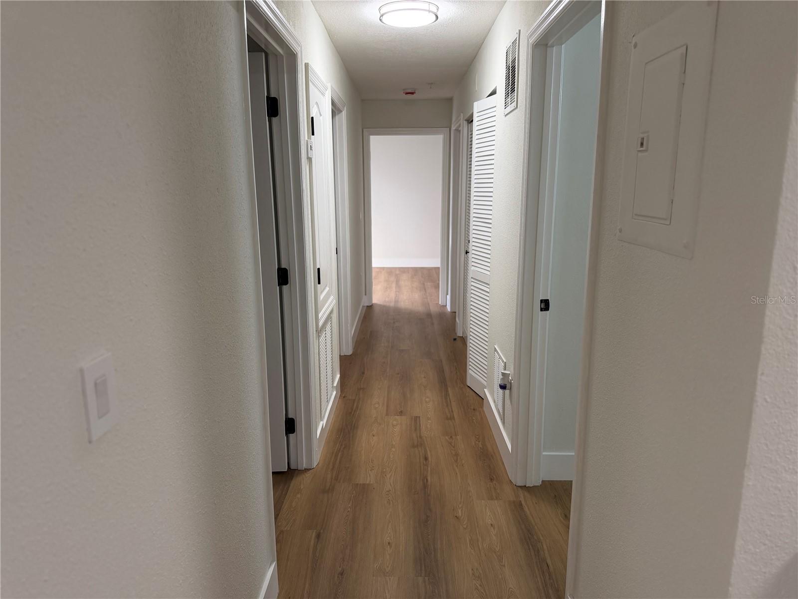 MIRIADA CONDO - Residential