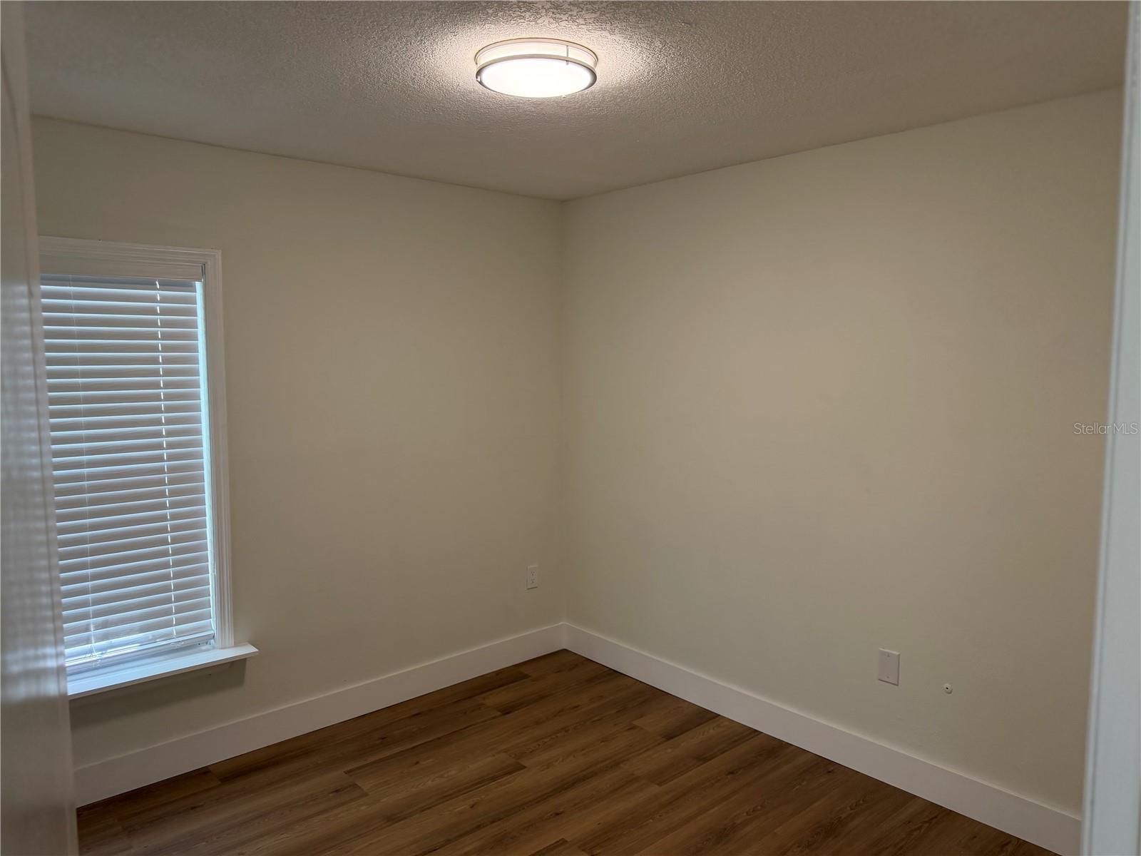 MIRIADA CONDO - Residential