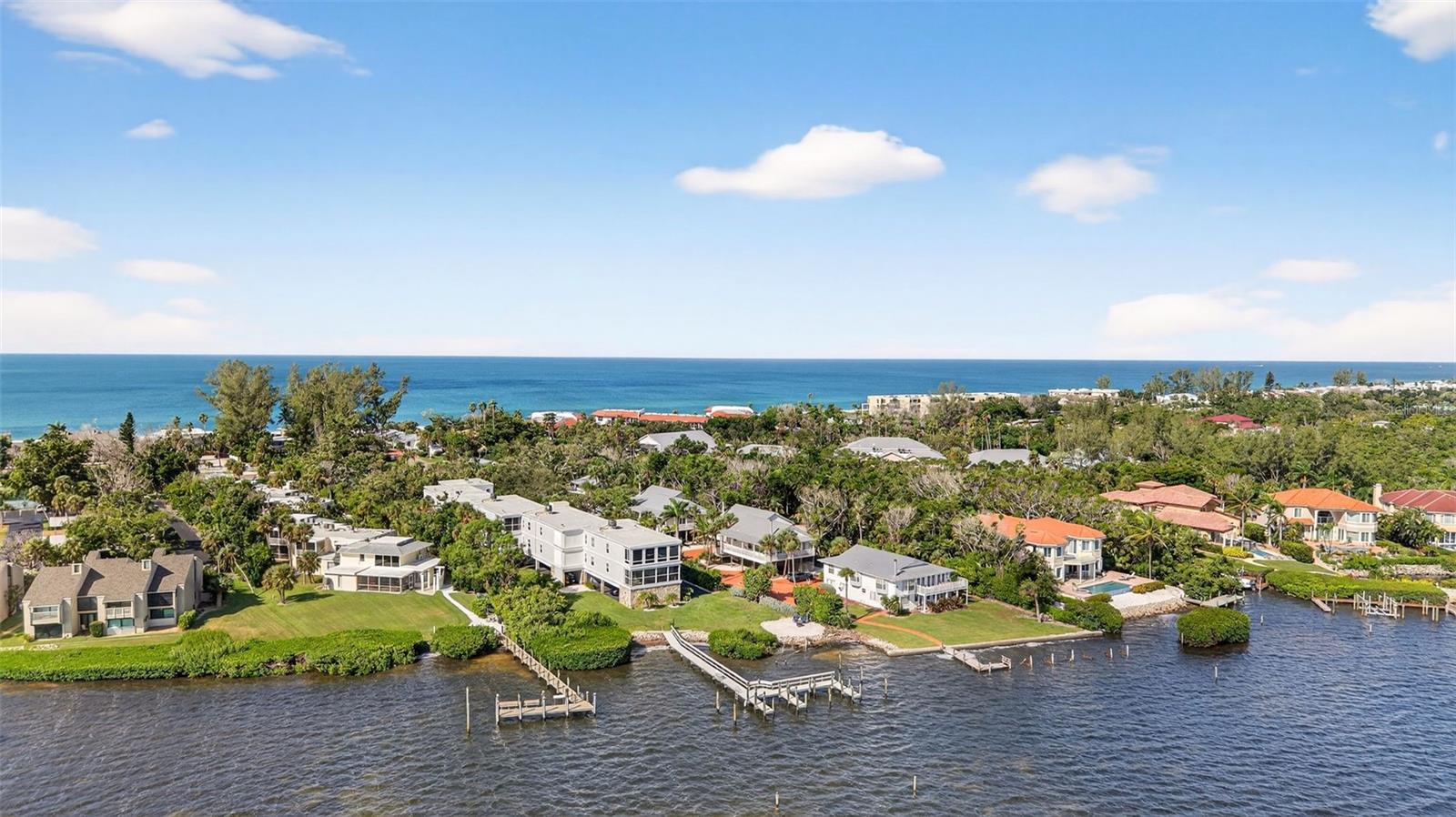 LONGBOAT LANDING - Residential