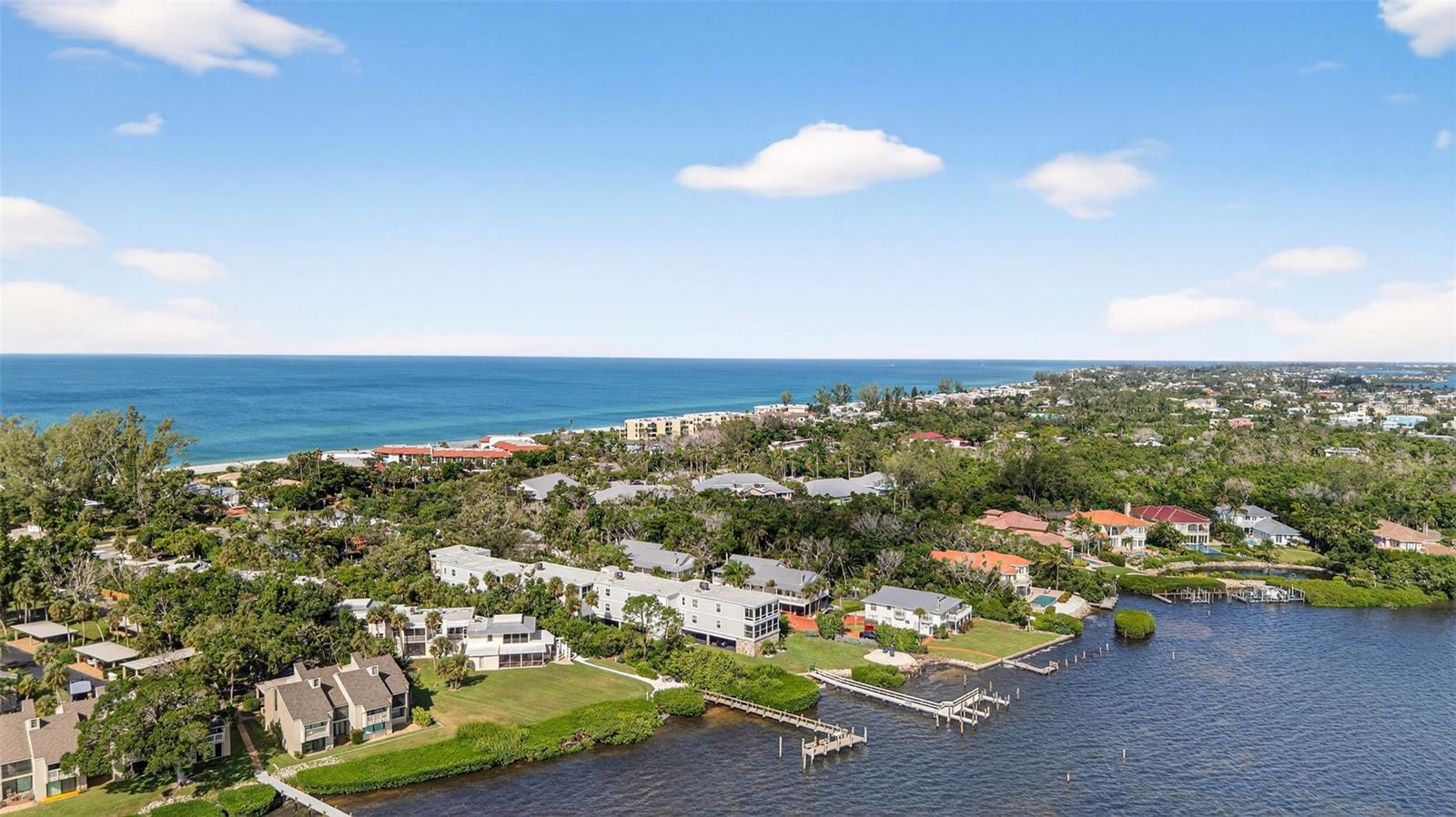 LONGBOAT LANDING - Residential