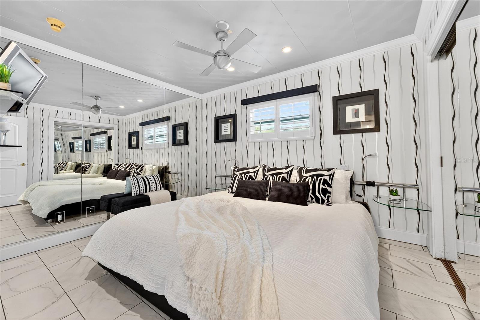 LONGBOAT LANDING - Residential