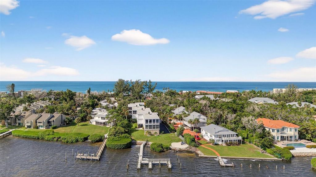 Photo of 5320 Gulf Of Mexico Drive #101, Longboat Key, FL 34228 (MLS # A4666843)