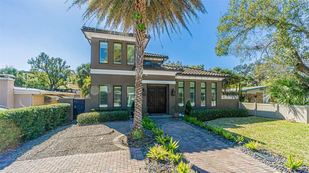 Photo of 4210 W North B Street, Tampa, FL 33609 (MLS # TB8473454)