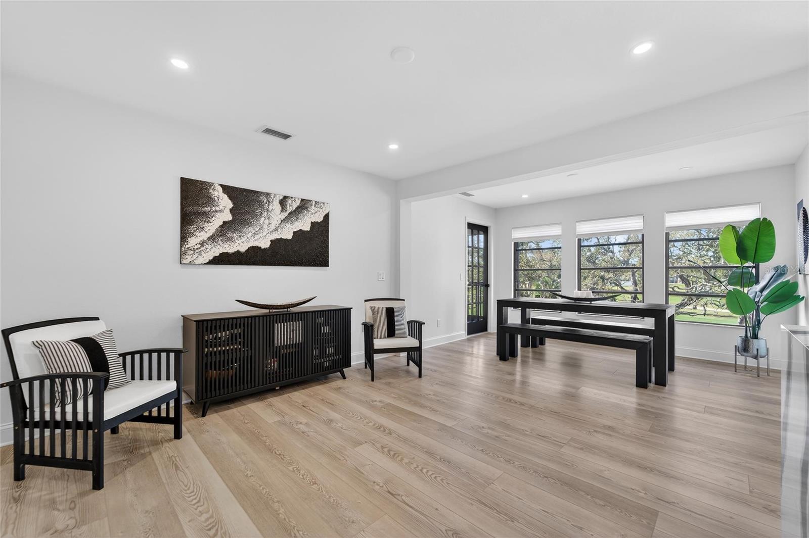 HARBOR OAKS PH I & II - Residential