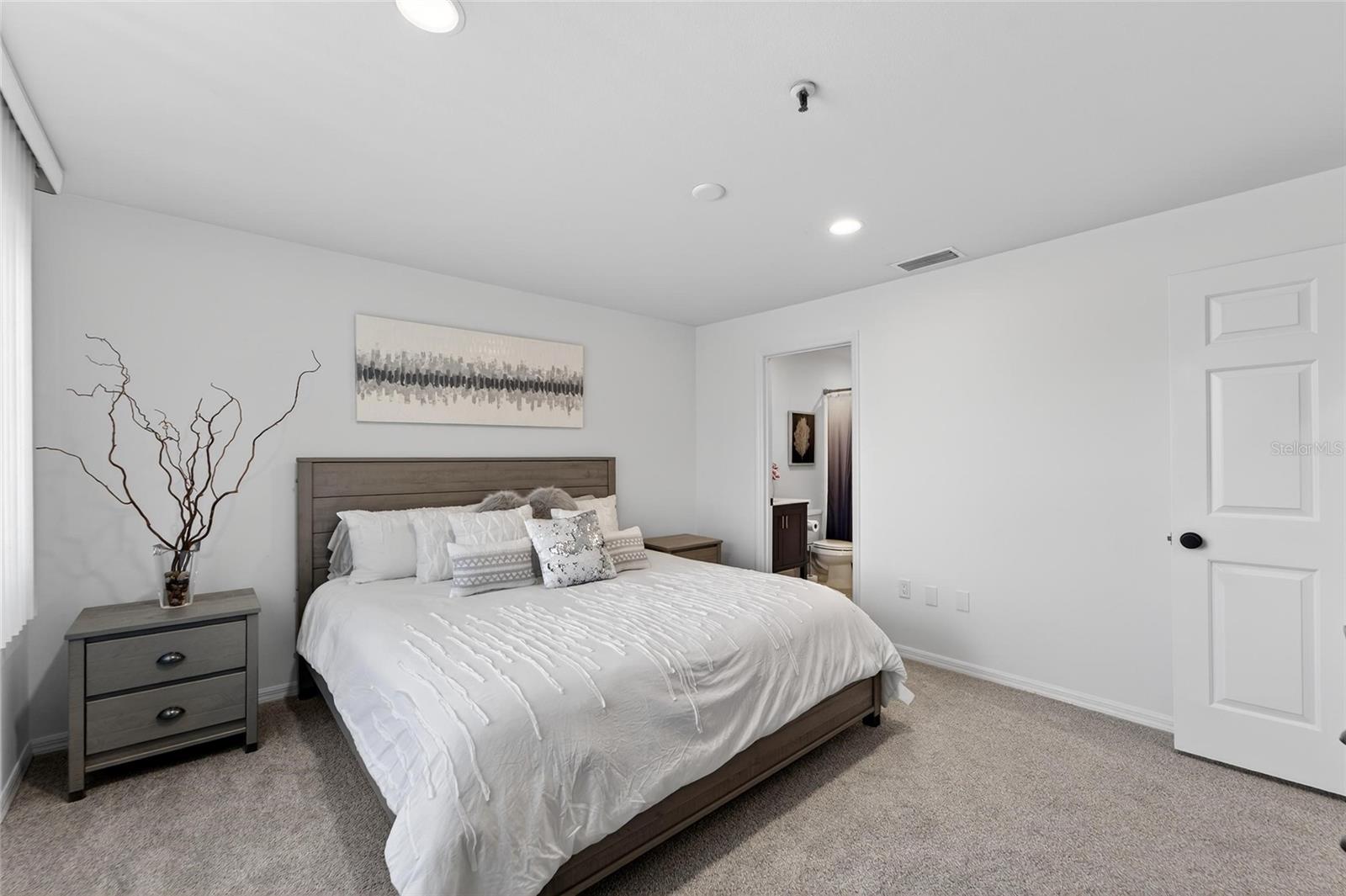 HARBOR OAKS PH I & II - Residential