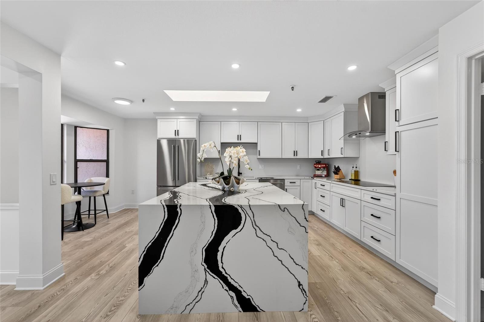 HARBOR OAKS PH I & II - Residential