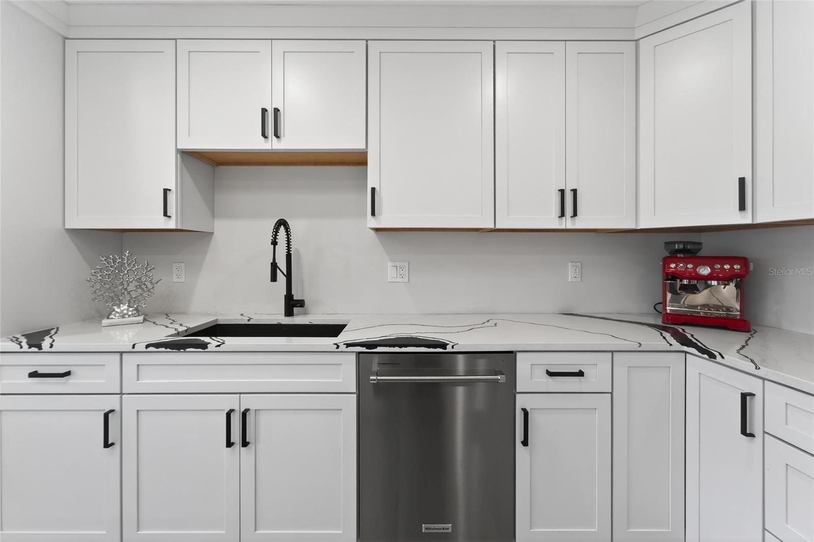 HARBOR OAKS PH I & II - Residential