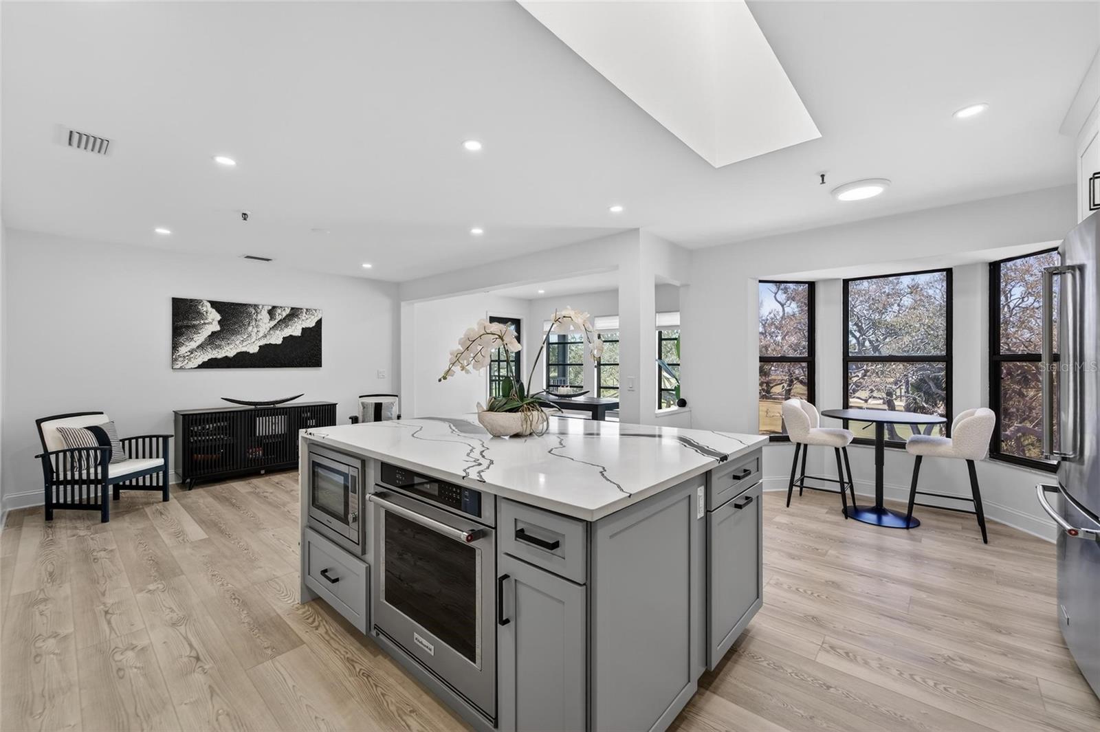 HARBOR OAKS PH I & II - Residential