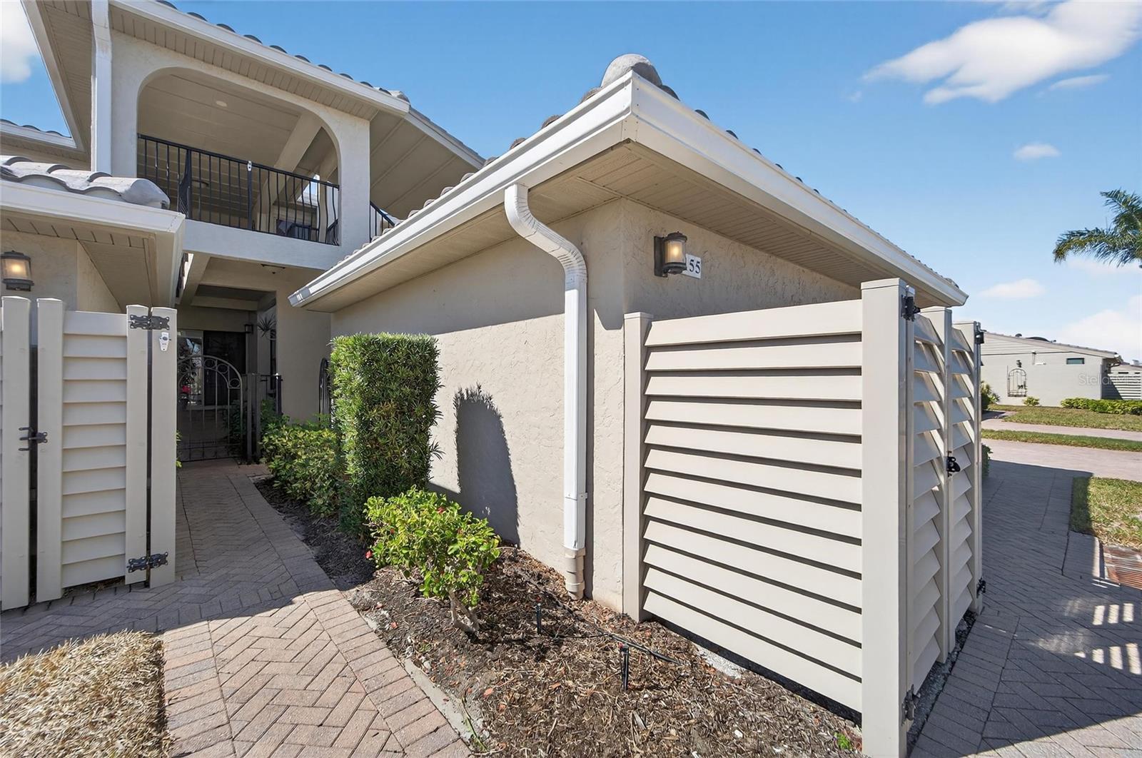 2155 HARBOURSIDE DRIVE 804