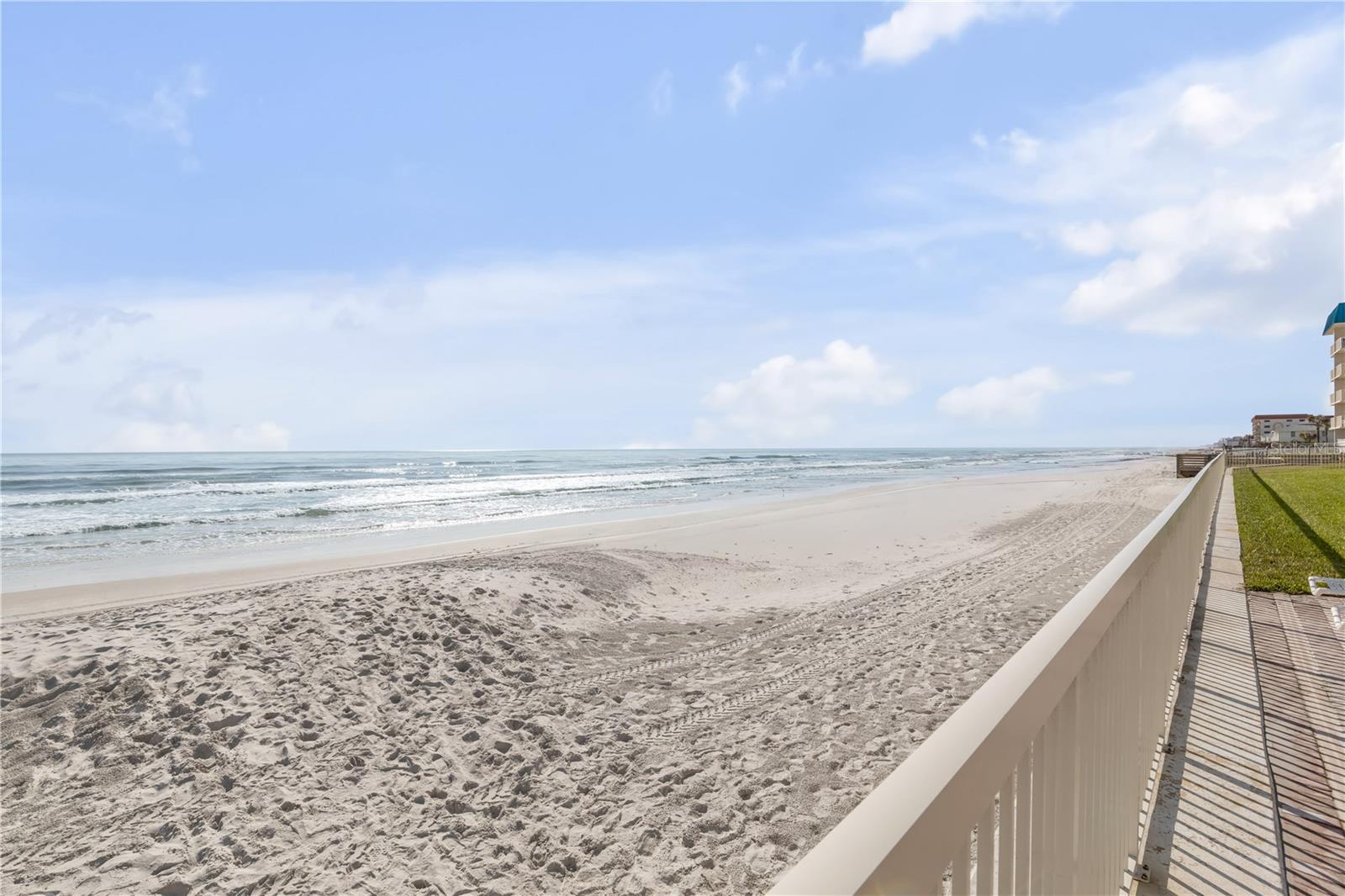 CASTLE REEF CONDO - Residential