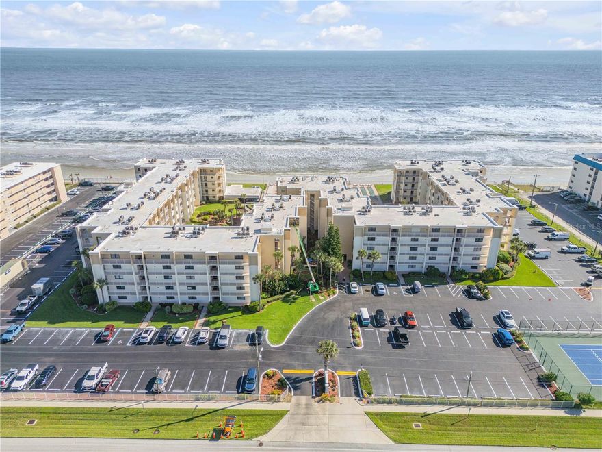 Wake up to breathtaking ocean views in this charming 1-bedroom, 1-bath condo, perfectly located in New Smyrna Beach. This turnkey unit features an updated kitchen with modern finishes, making it move-in ready for effortless coastal living.
Enjoy the beauty of the ocean from your living space and unwind to the sound of the waves. The condo also includes a pull-out sofa, providing comfortable accommodations for additional guests—perfect for hosting family and friends.
Ideally situated just moments from local shops and restaurants, you’ll have everything you need right at your fingertips. With strong appeal as a great rental property, this condo offers an excellent opportunity for both personal enjoyment and investment.
Whether you're looking for a serene getaway or a full-time residence, this condo delivers the perfect blend of comfort, convenience, income potential, and stunning ocean views.